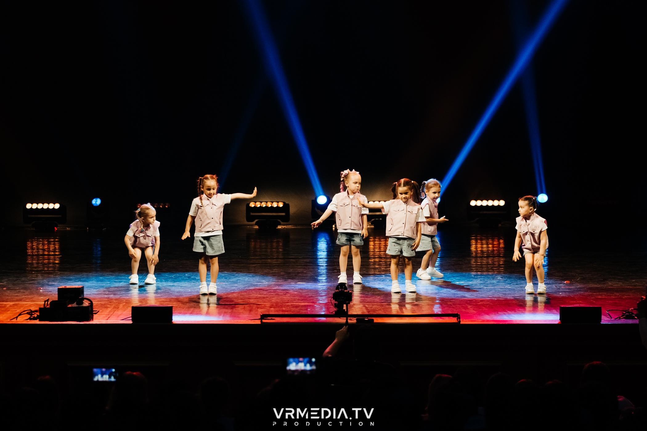 Пока все в доме