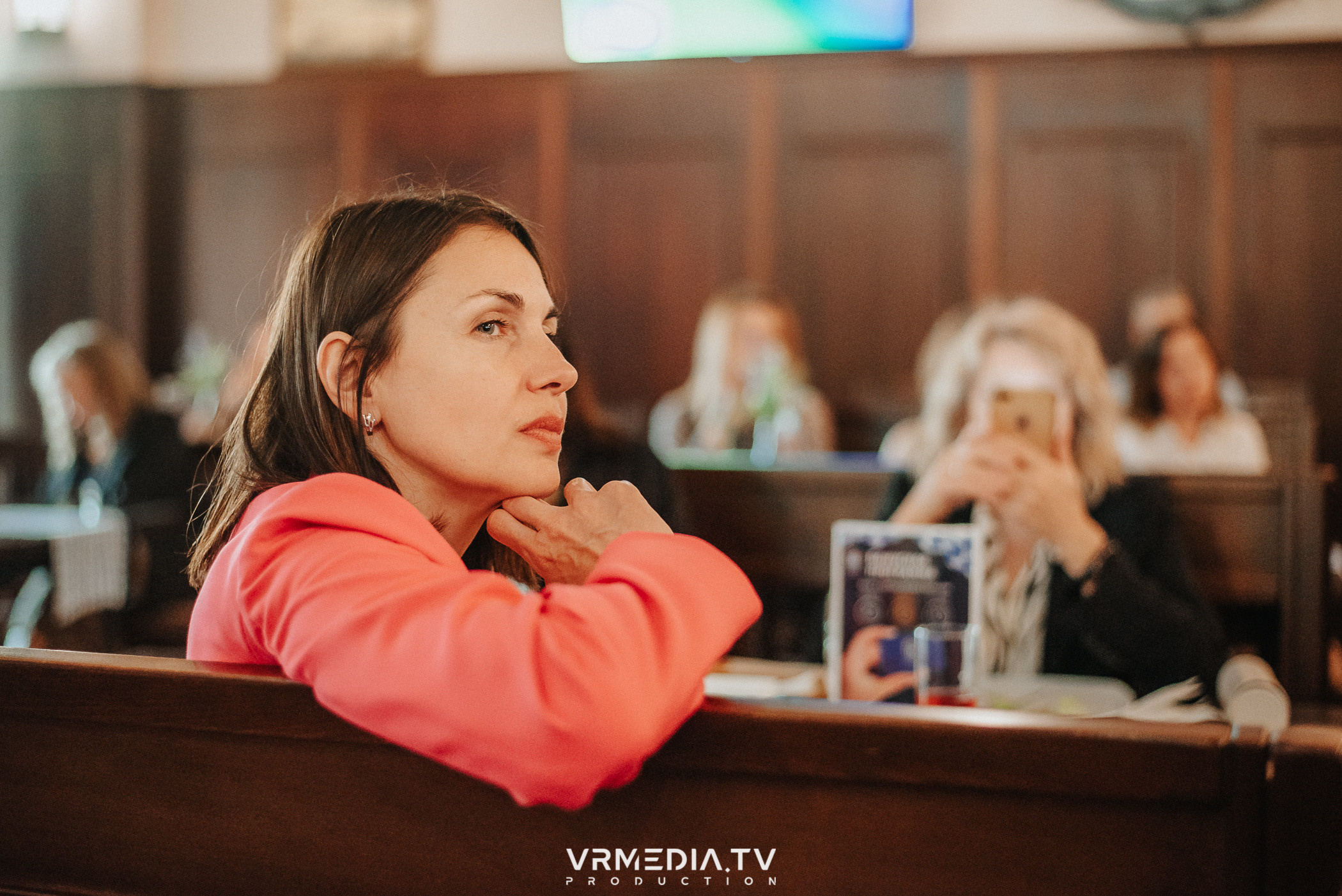 Джазовая среда: JAM SESSION