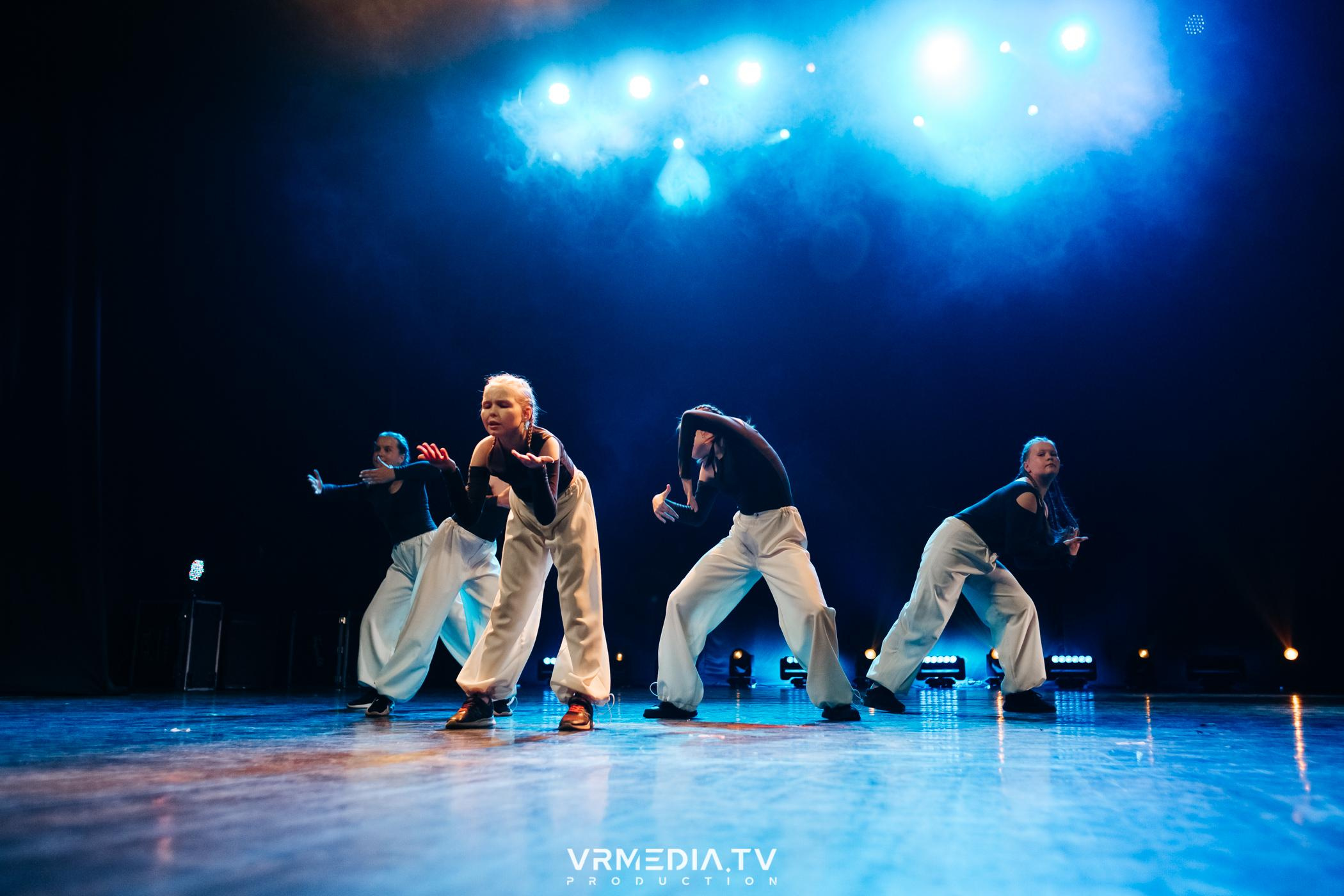 Пока все в доме