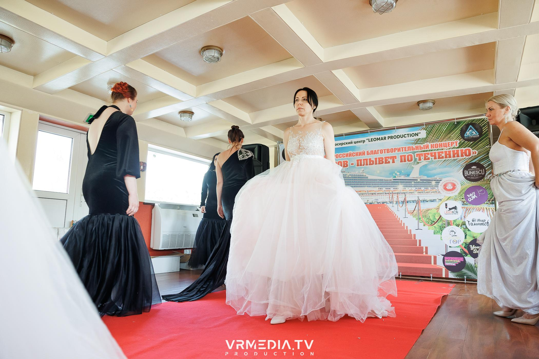 LEOMAR PRODUCTION: 8 БЛАГОТВОРИТЕЛЬНЫЙ КОНЦЕРТ «БАТЛ ГОЛОСОВ-ПЛЫВЕТ П