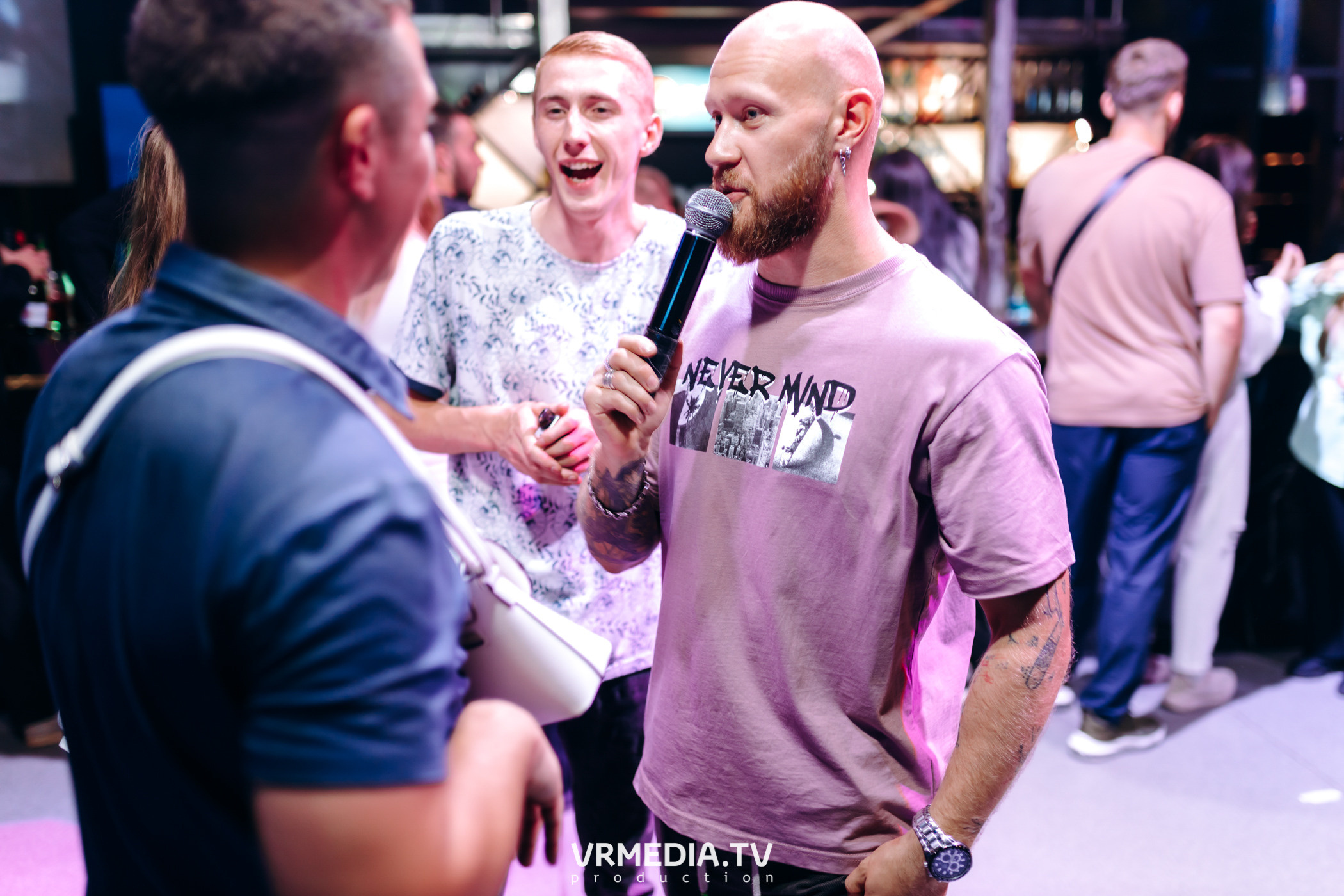 Выходные в баре «DOSKI»