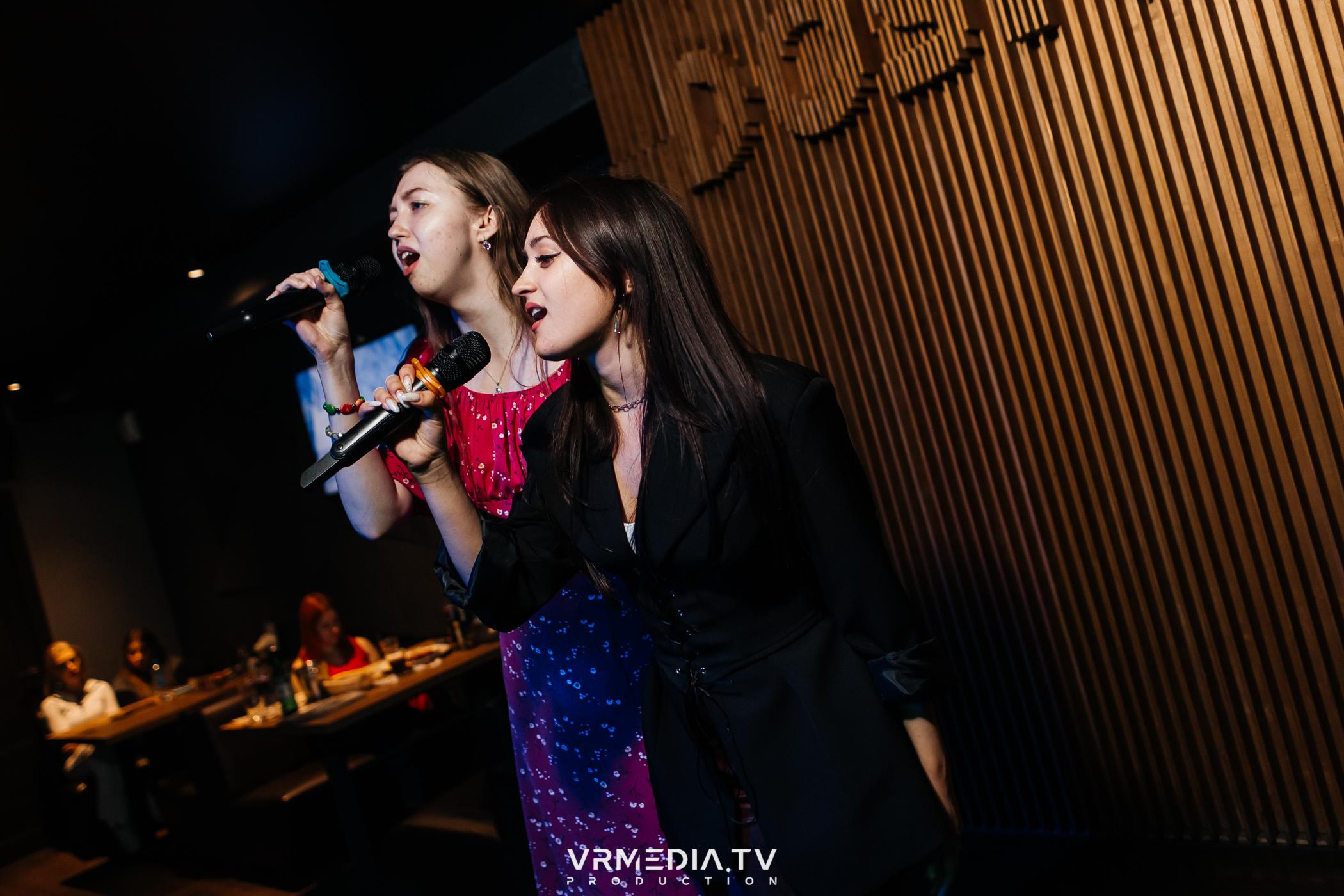 Выходные в баре «DOSKI»