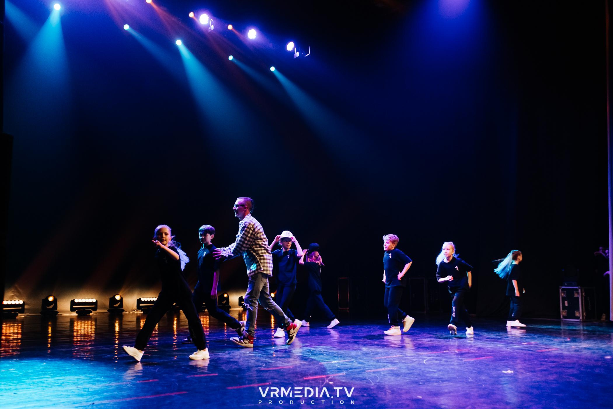 Пока все в доме