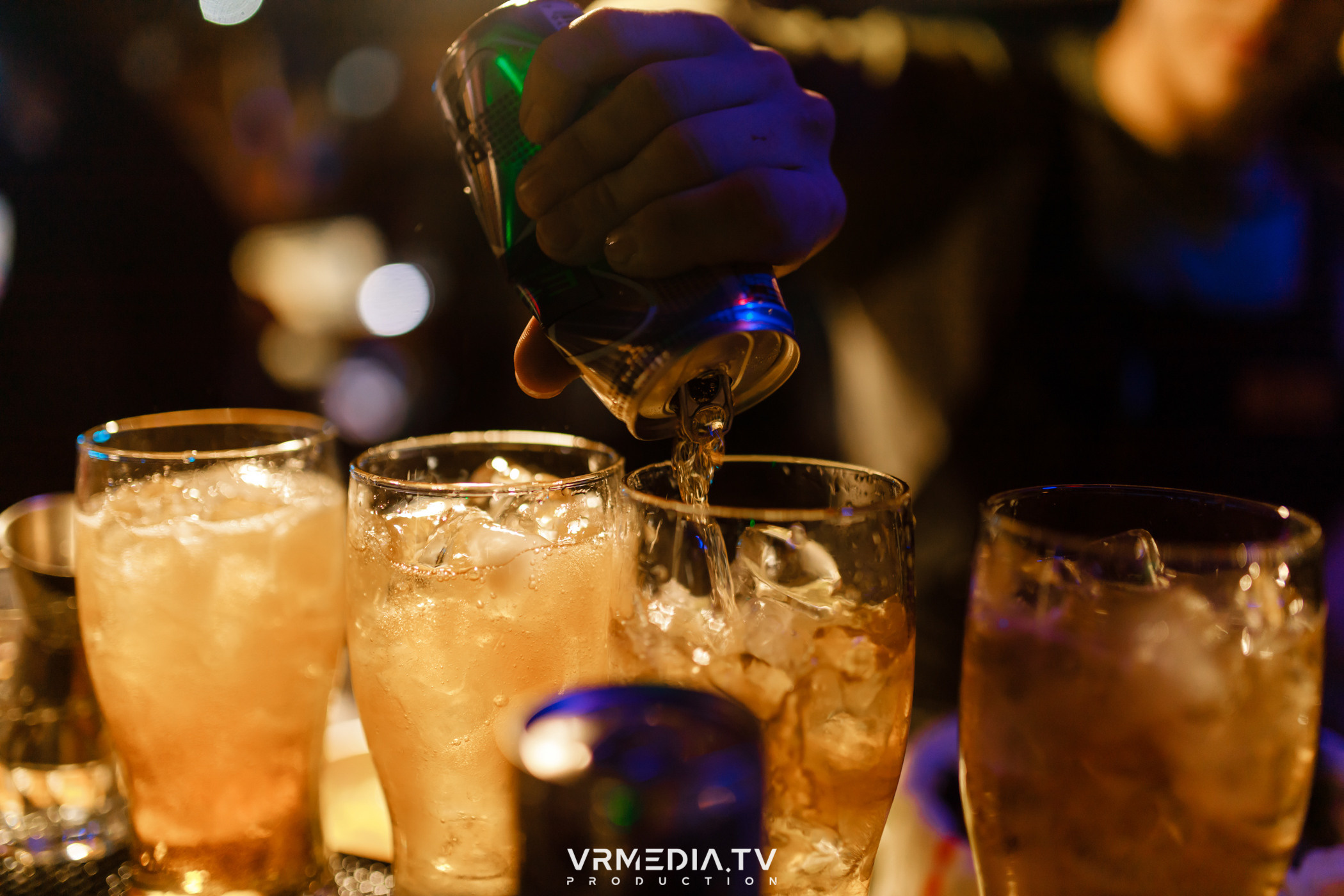 Выходные в баре «DOSKI»