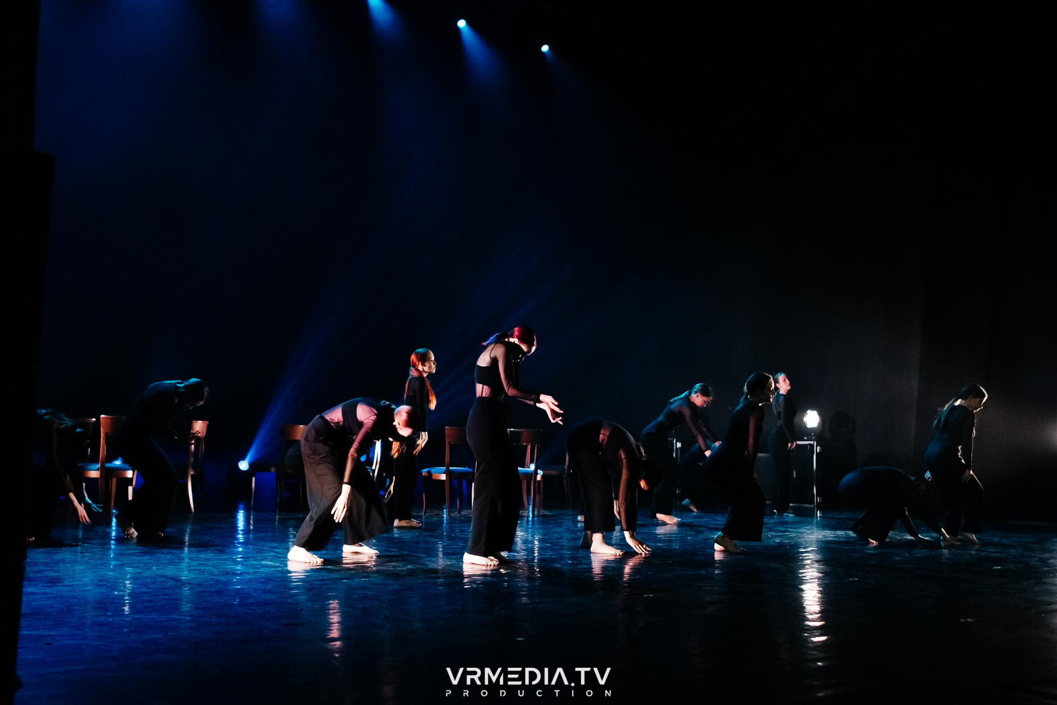 Пока все в доме