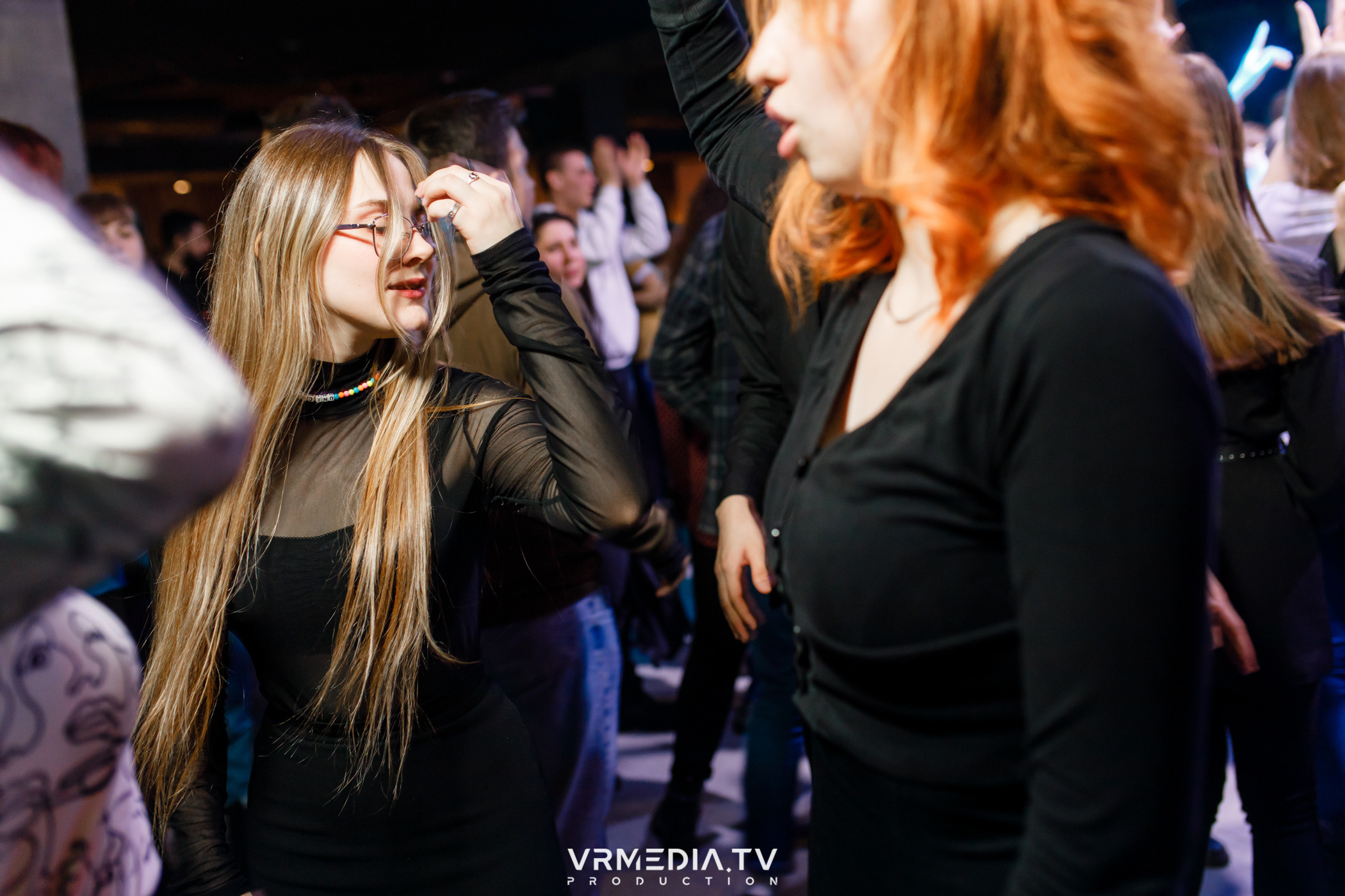 Выходные в баре «DOSKI»