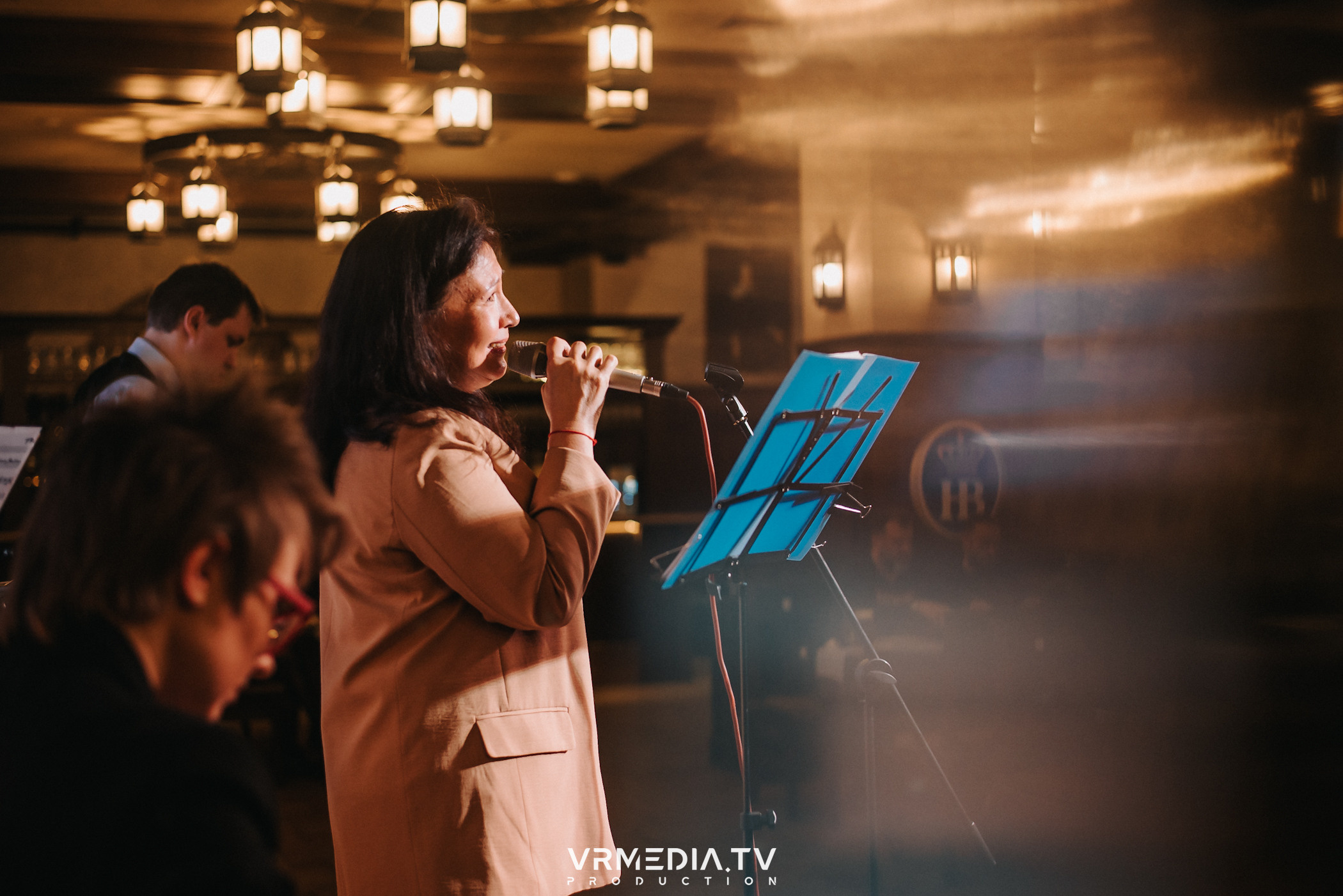 Джазовая среда: Лариса Вансию