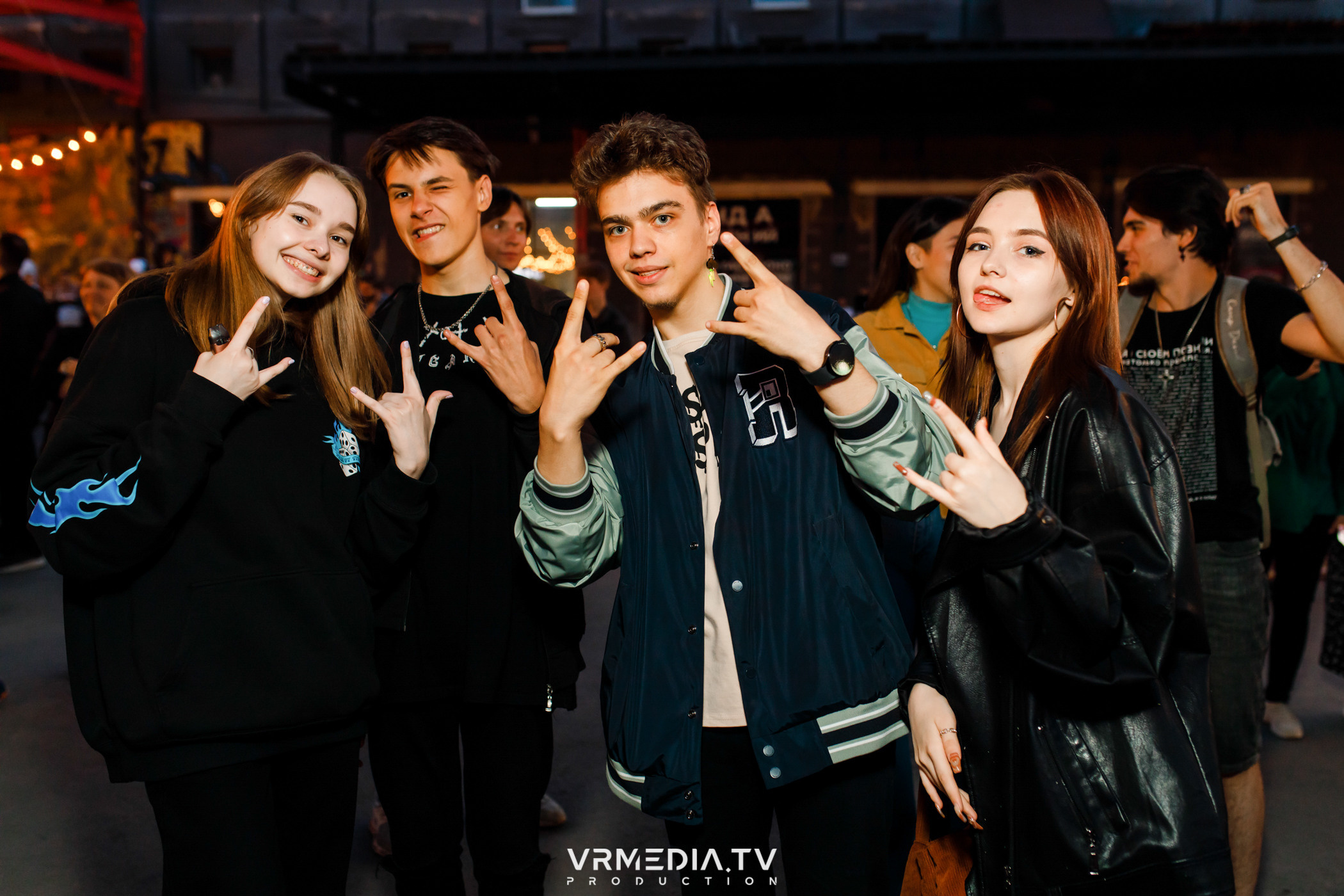 XVIII открытый городской рок-фестиваль «Над землёй» в культурном прост