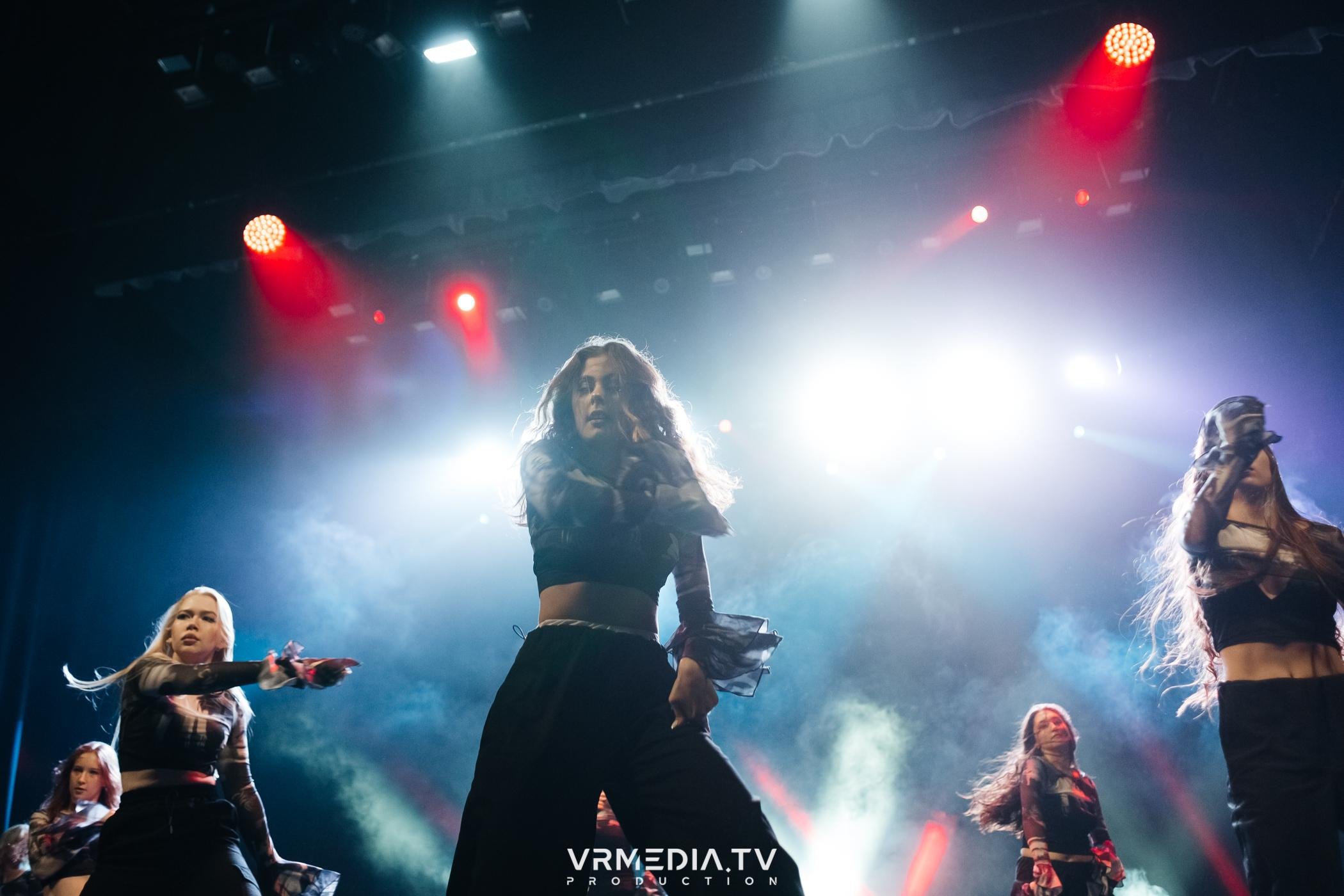 Пока все в доме