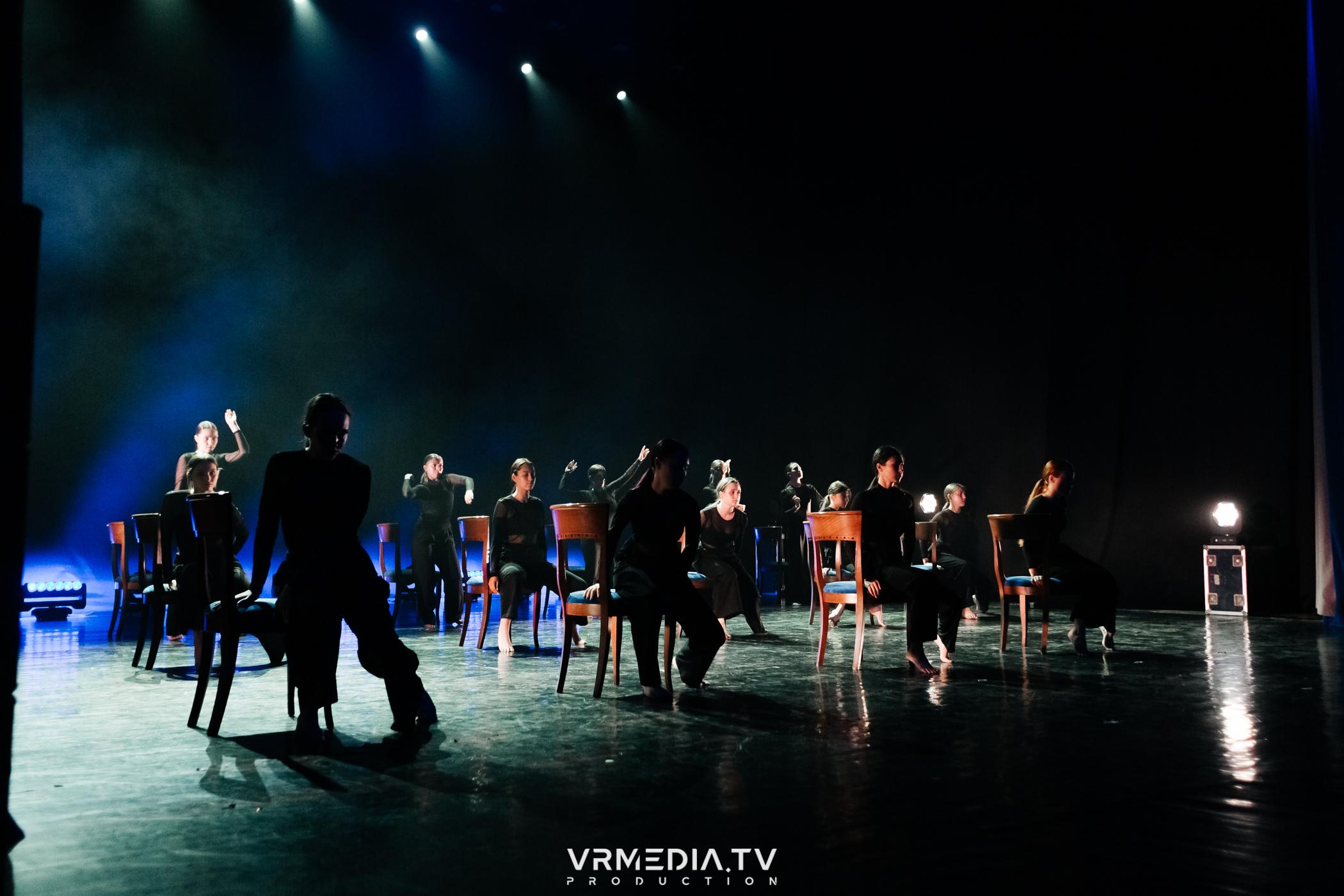 Пока все в доме