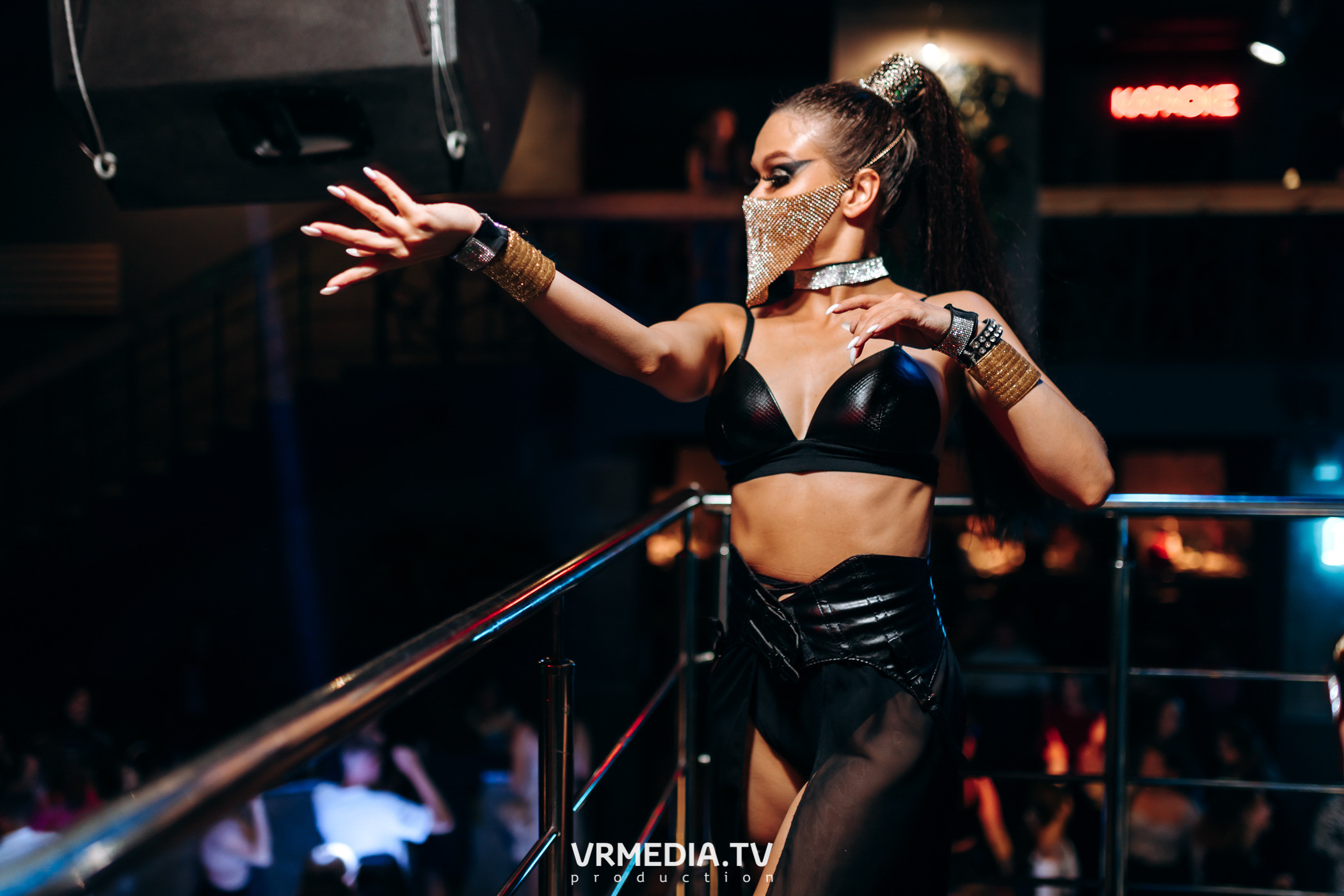 Выходные в баре «DOSKI»