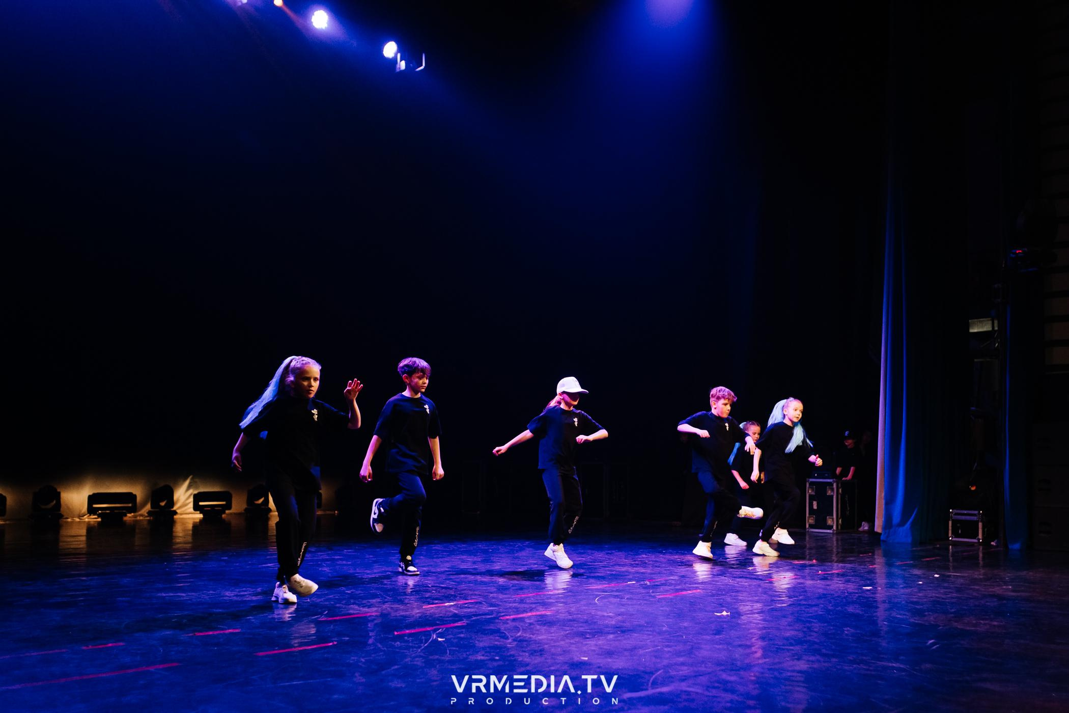 Пока все в доме