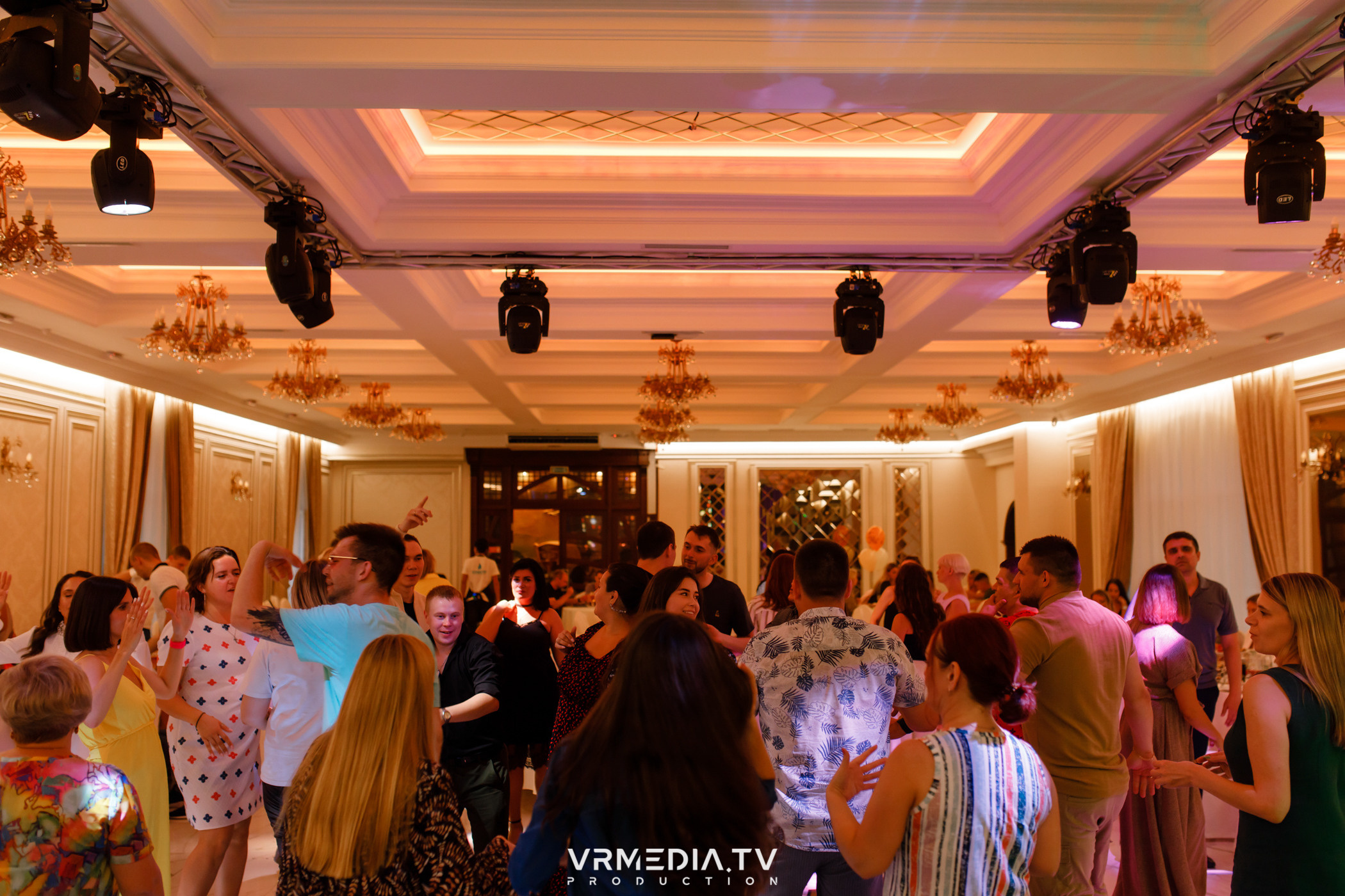 Выходные в ресторане «Лазурный берег»