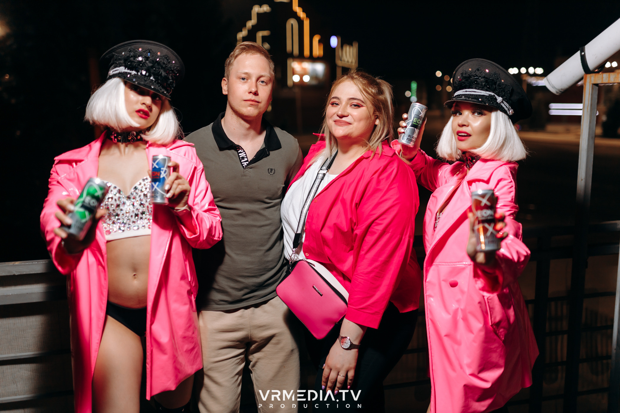 Выходные в баре «DOSKI»