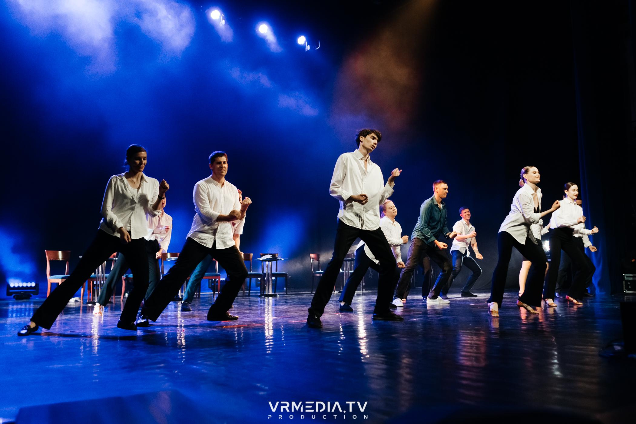 Пока все в доме