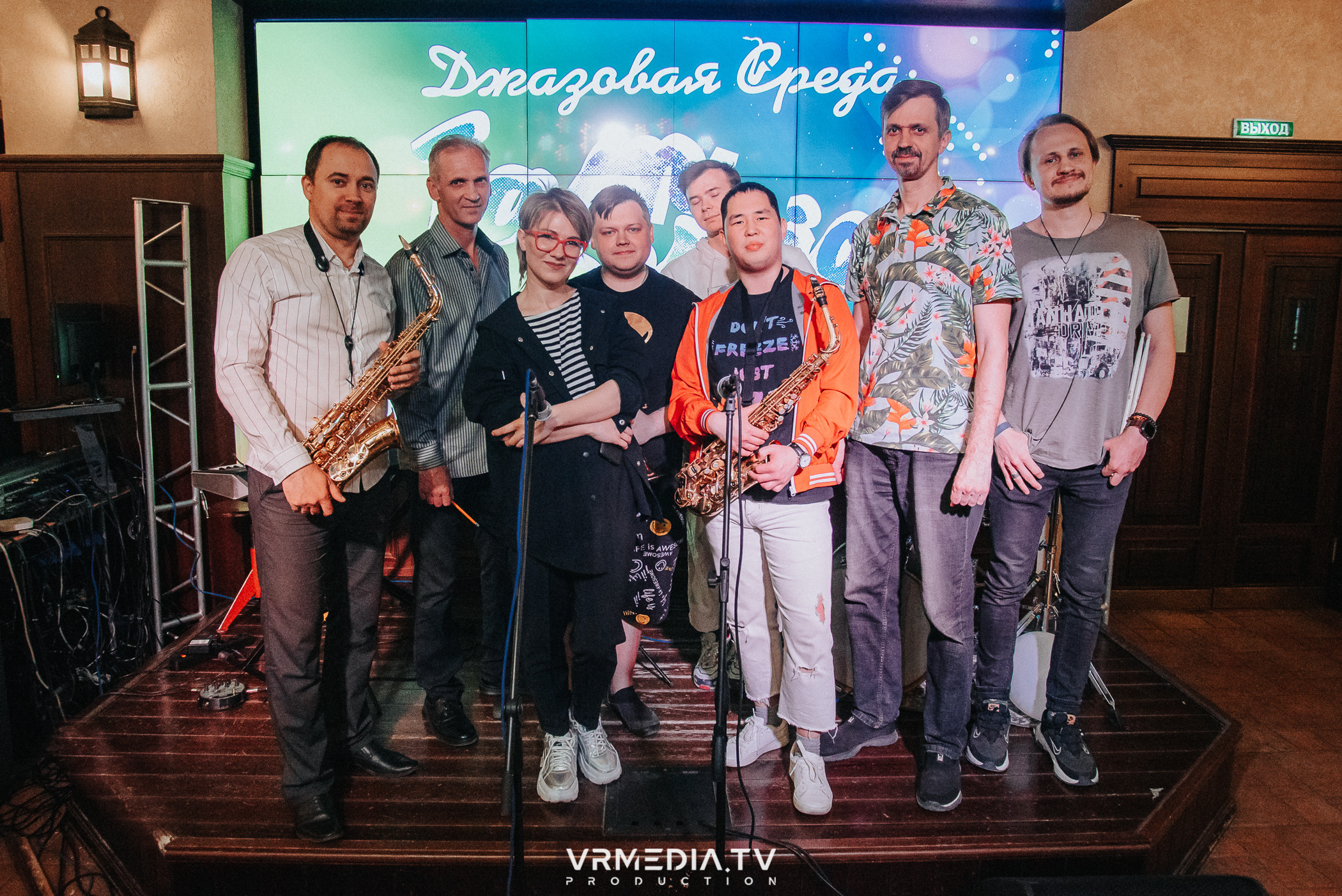 Джазовая среда: JAM SESSION