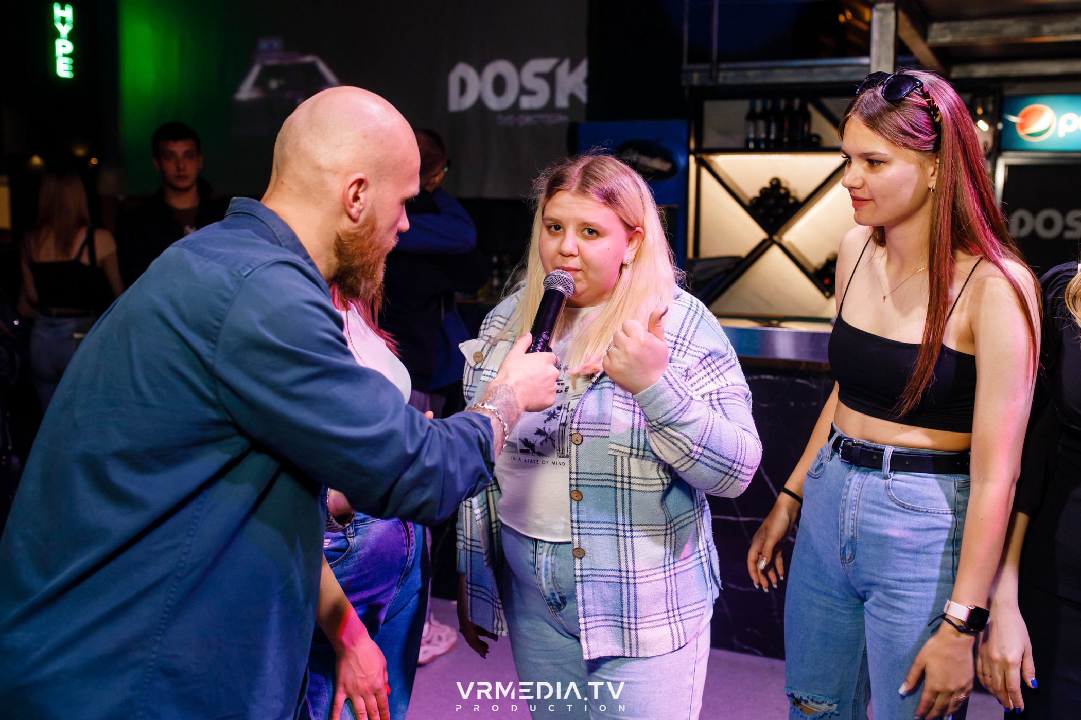 Выходные в баре «DOSKI»