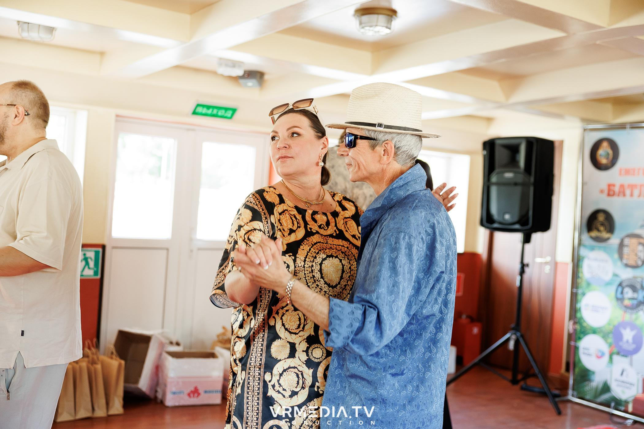 LEOMAR PRODUCTION: 8 БЛАГОТВОРИТЕЛЬНЫЙ КОНЦЕРТ «БАТЛ ГОЛОСОВ-ПЛЫВЕТ П