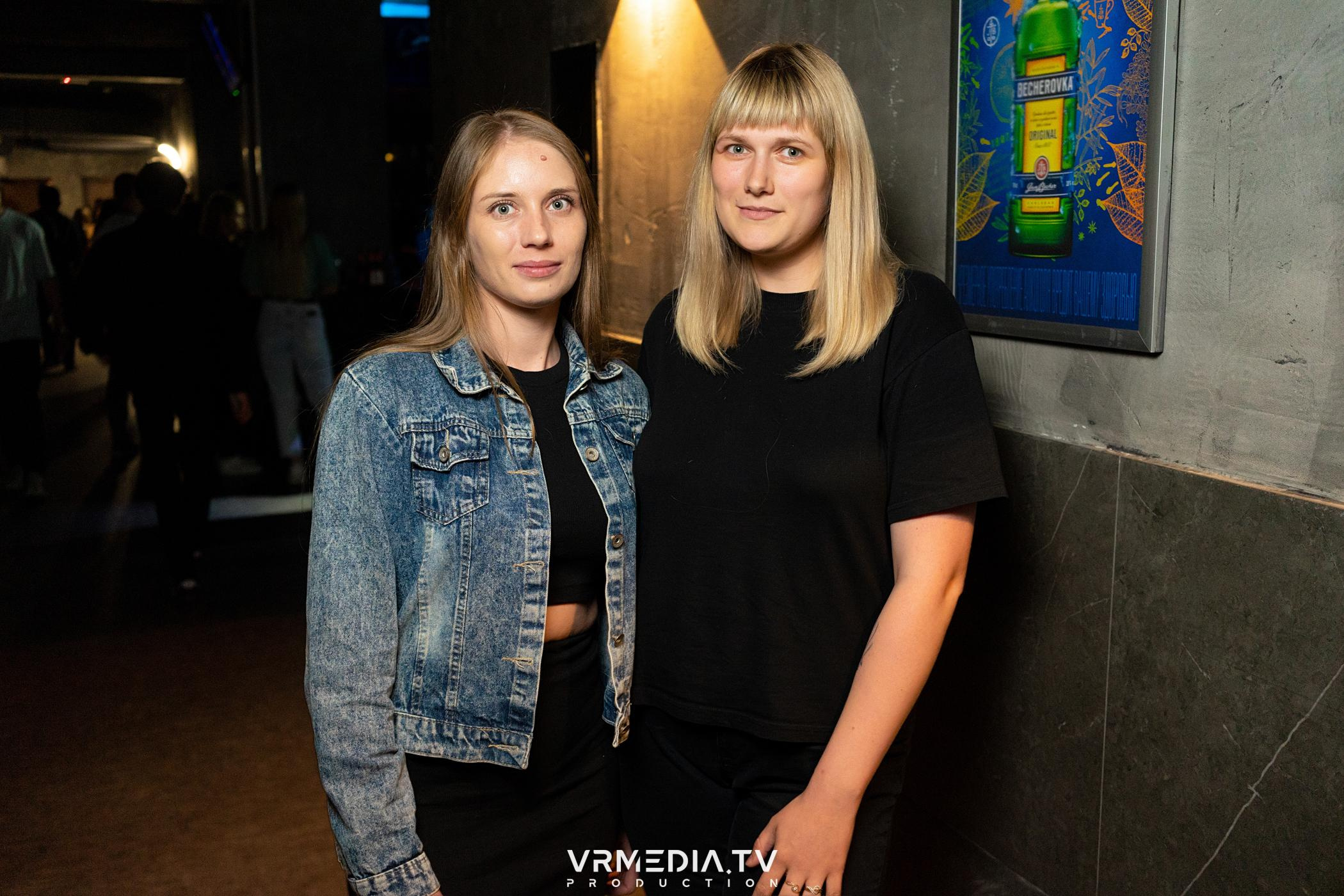 Выходные в баре «DOSKI»