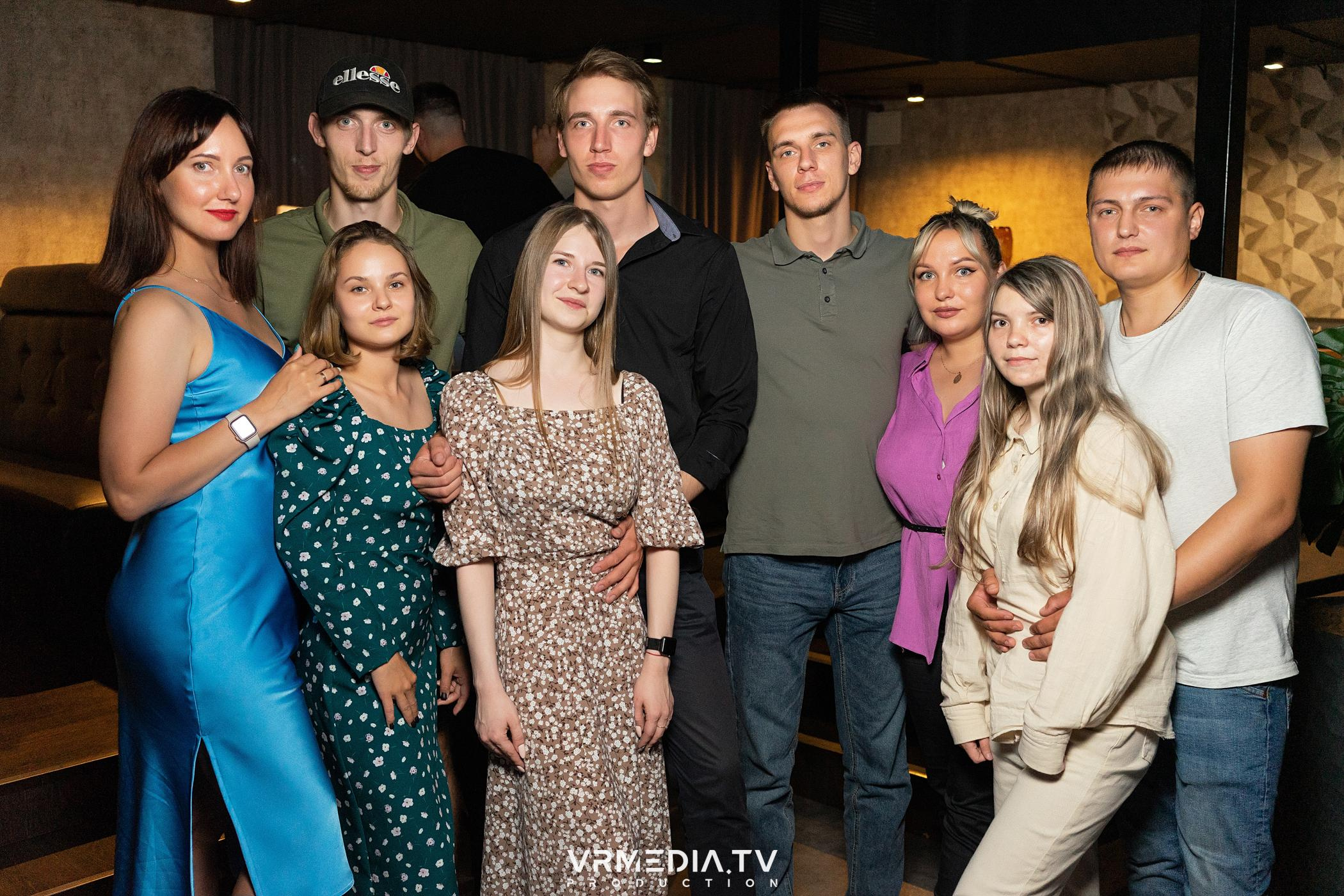 Выходные в баре «DOSKI»