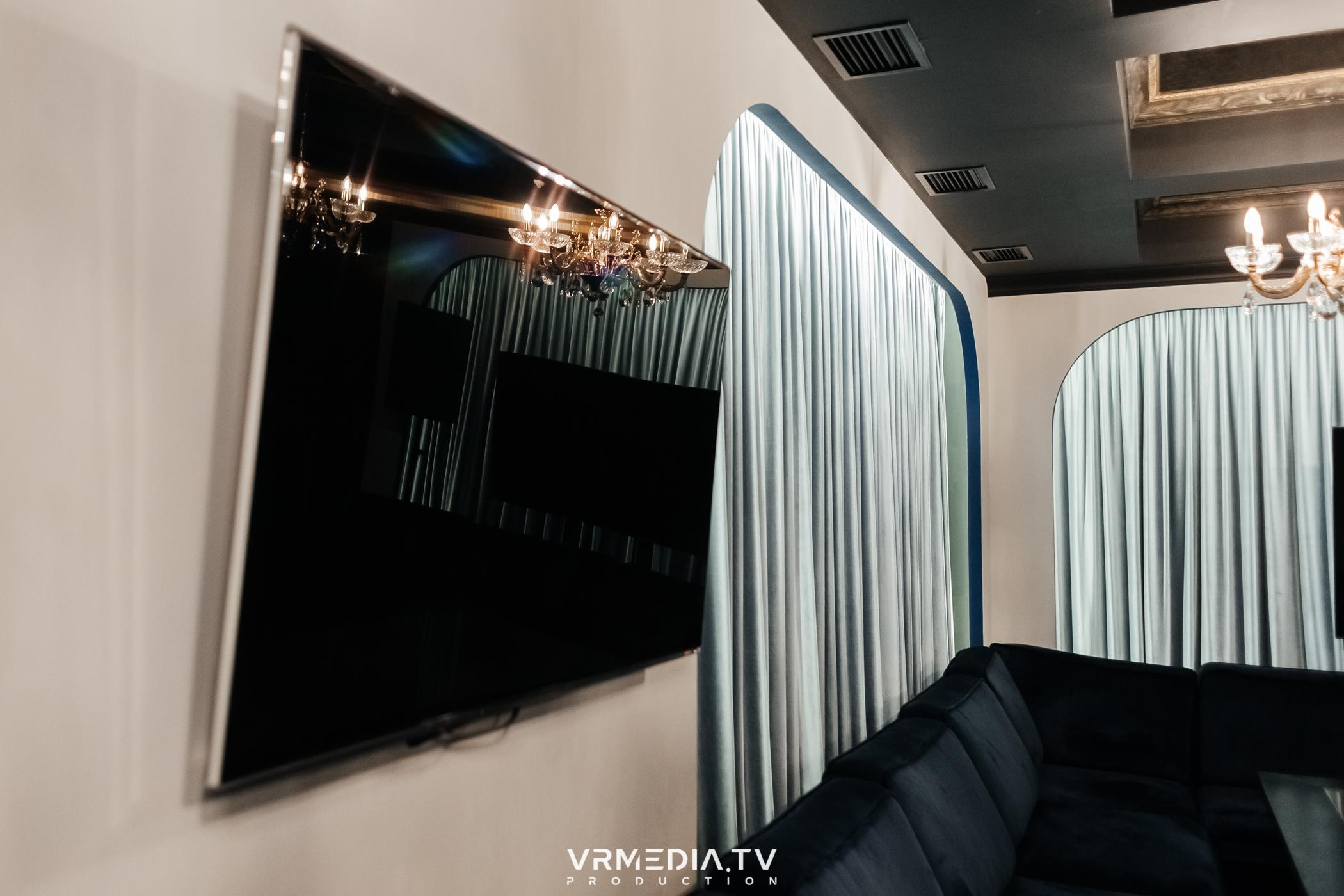 «Summer: ON» в караоке-баре «Volna»