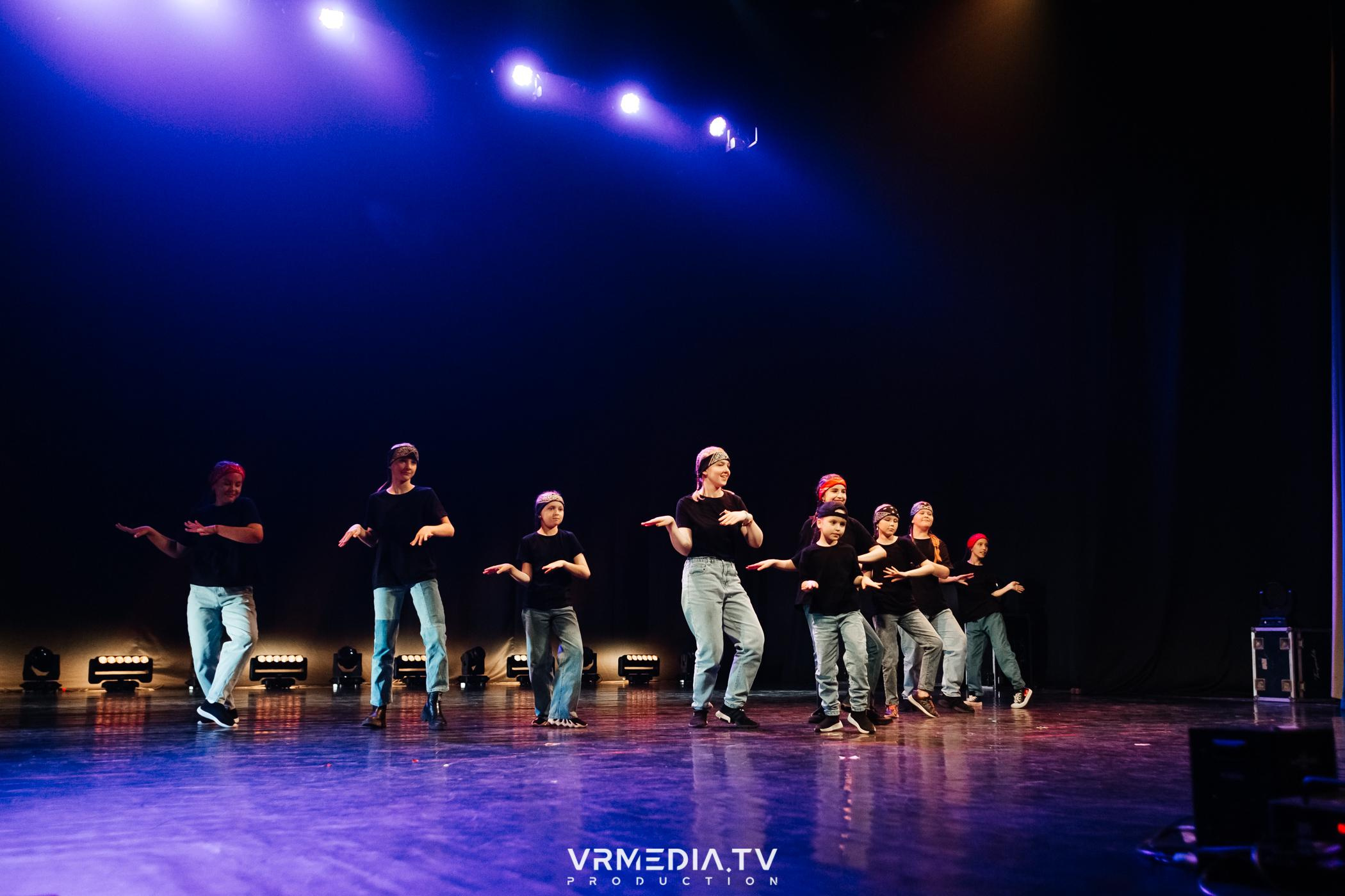 Пока все в доме