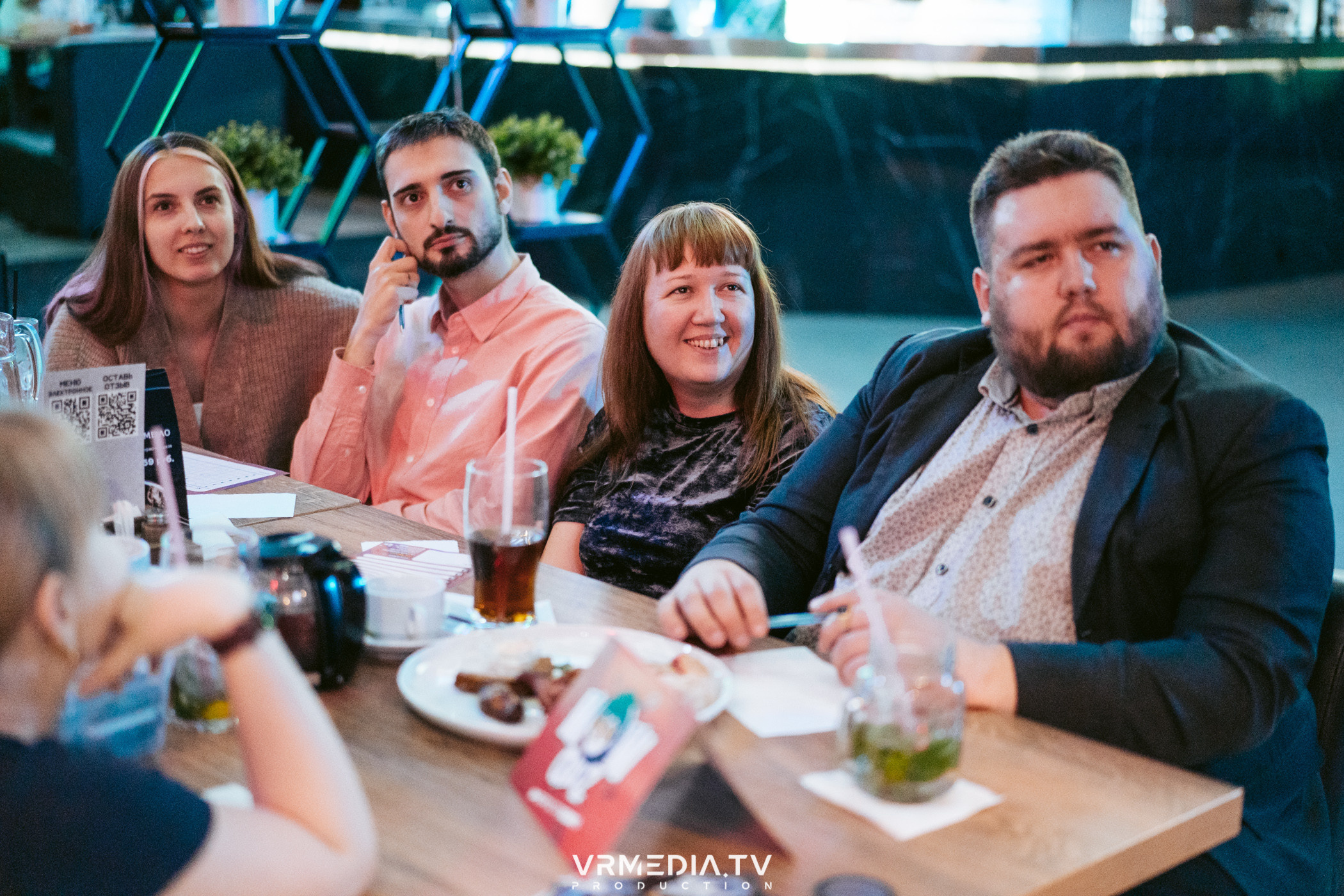 WoW QuiZ в баре «DOSKI»