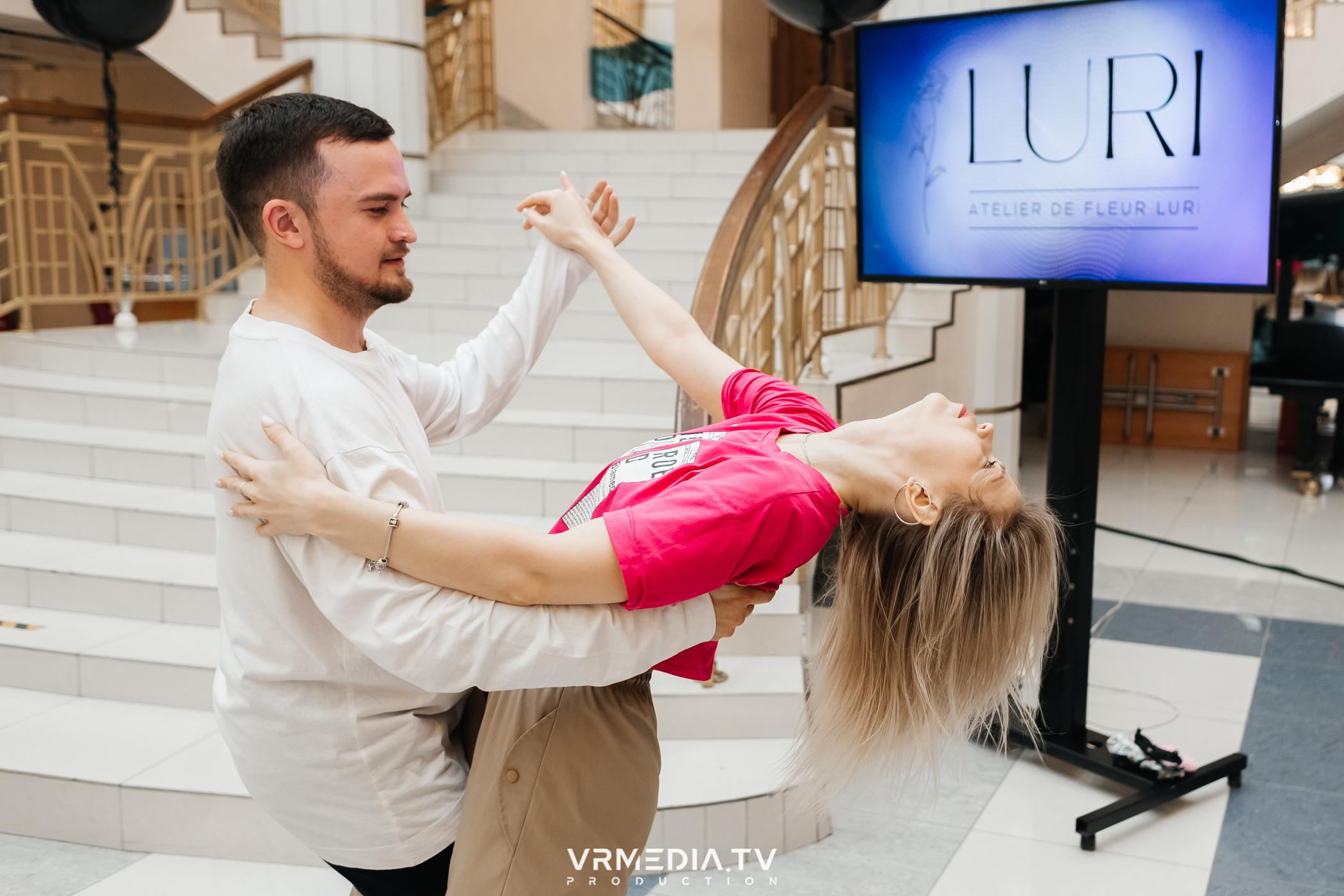 Пока все в доме