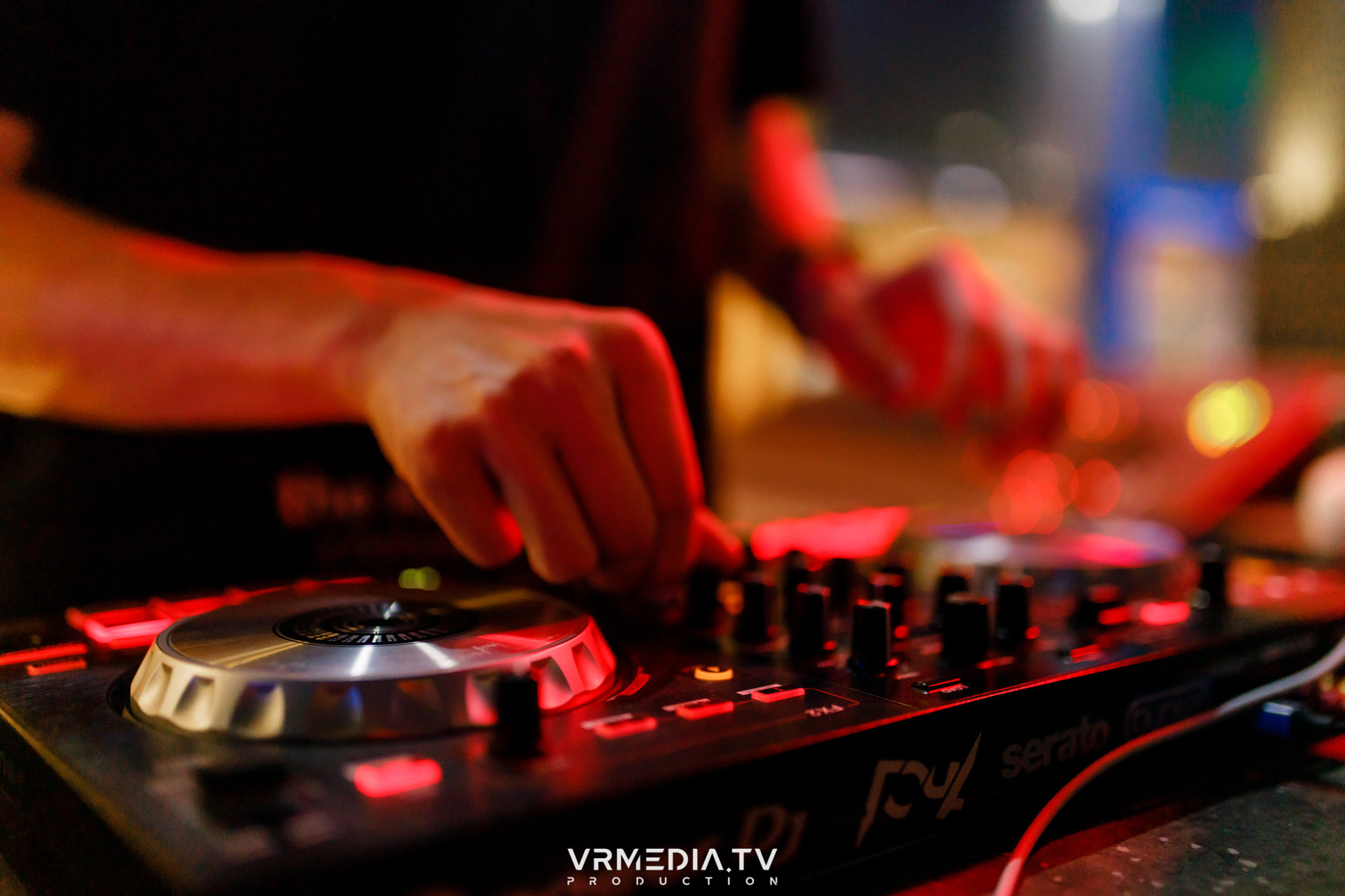 Выходные в баре «DOSKI»