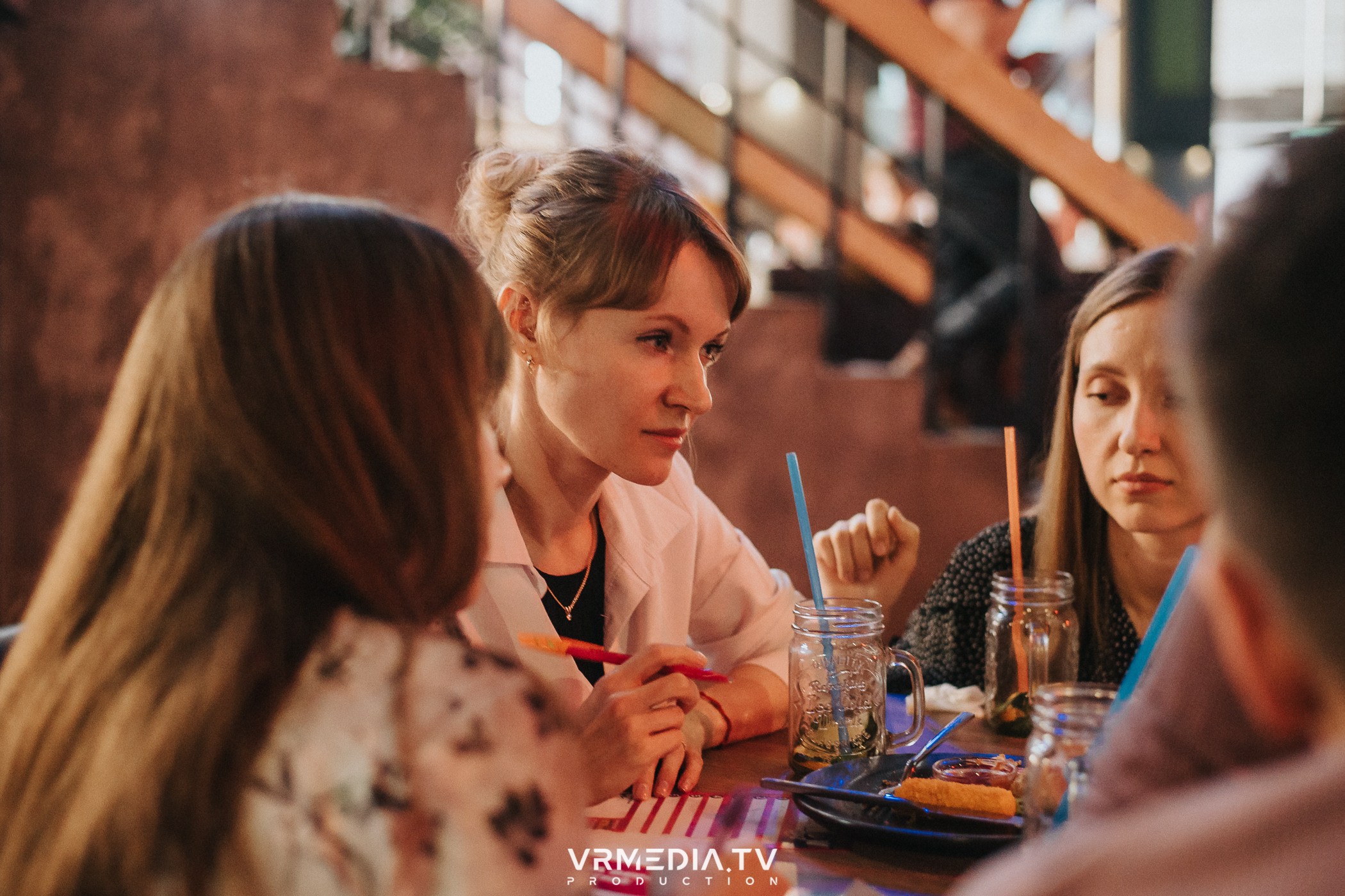 WoW QuiZ в баре «DOSKI»