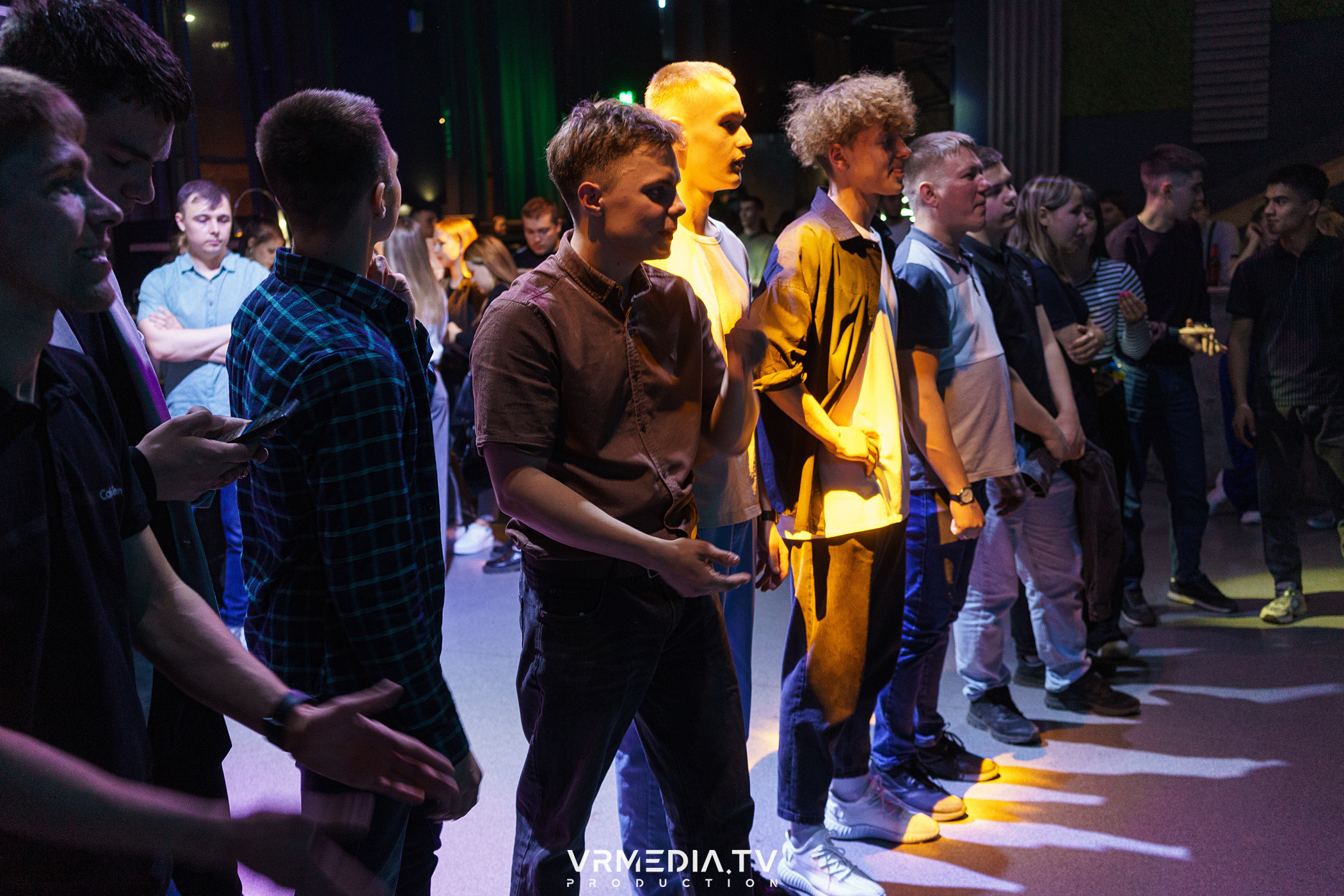 Выходные в баре «DOSKI»