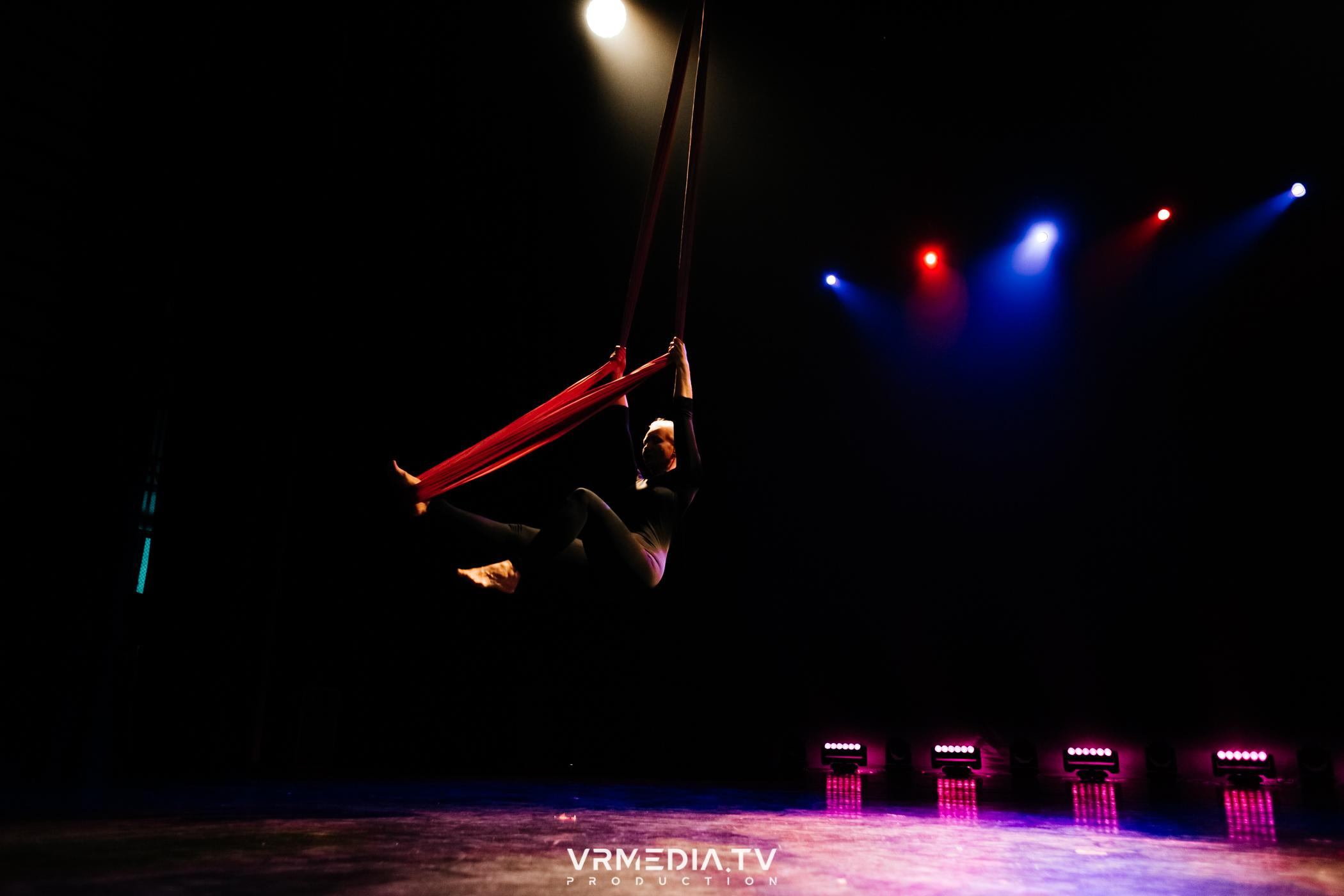 Пока все в доме