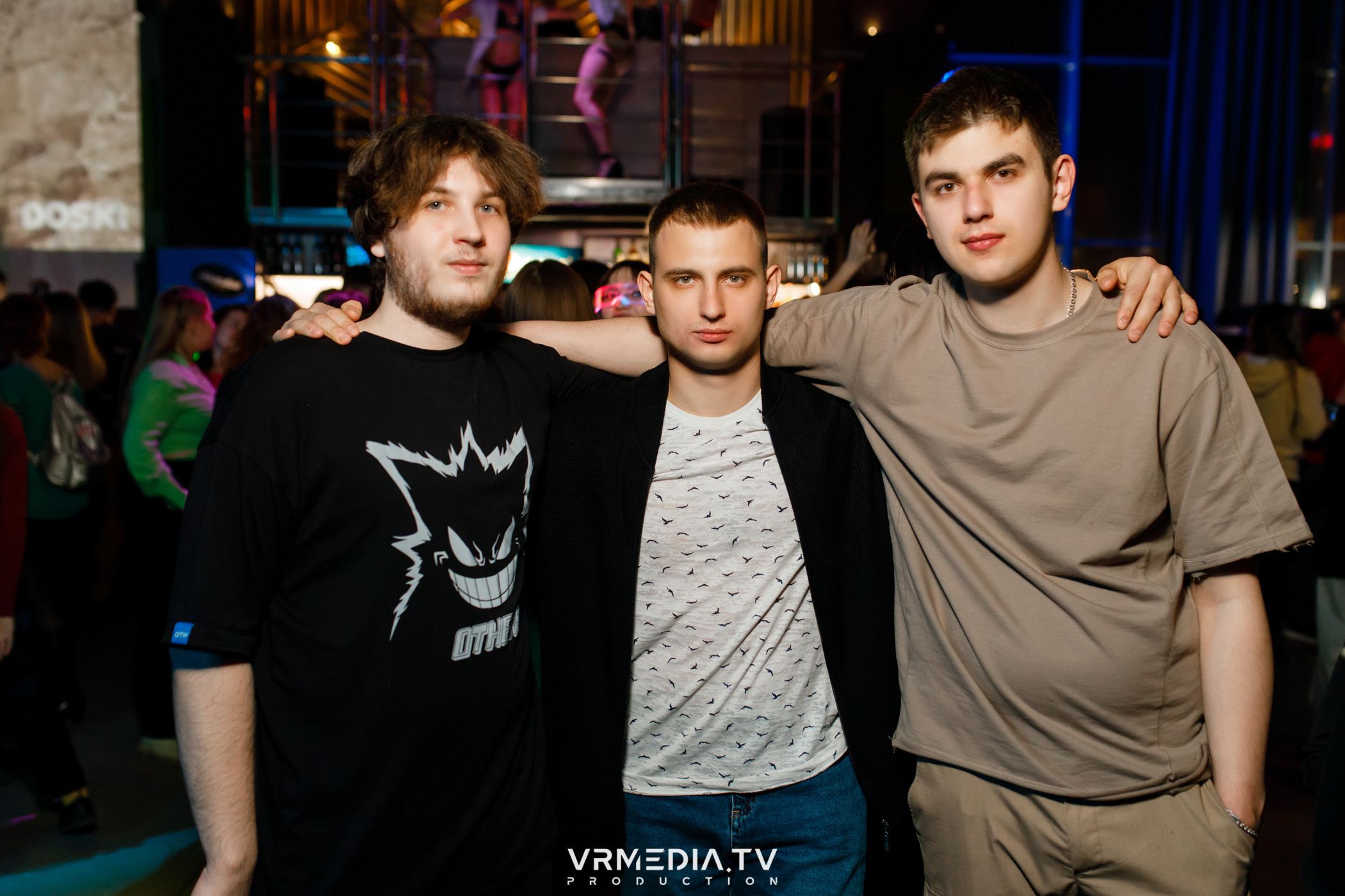 Выходные в баре «DOSKI»