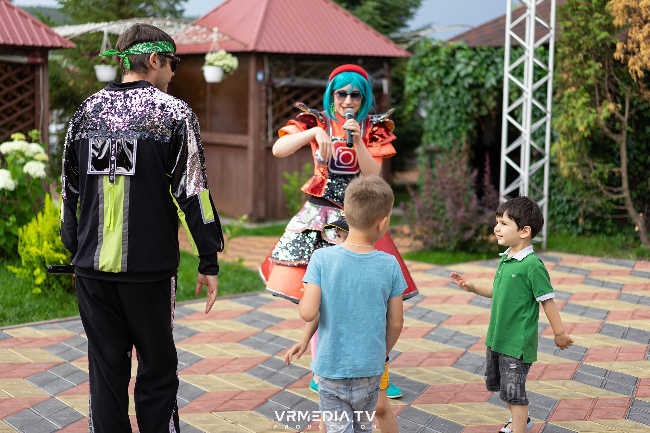 Детская вечеринка в ресторане «Лазурный Берег»