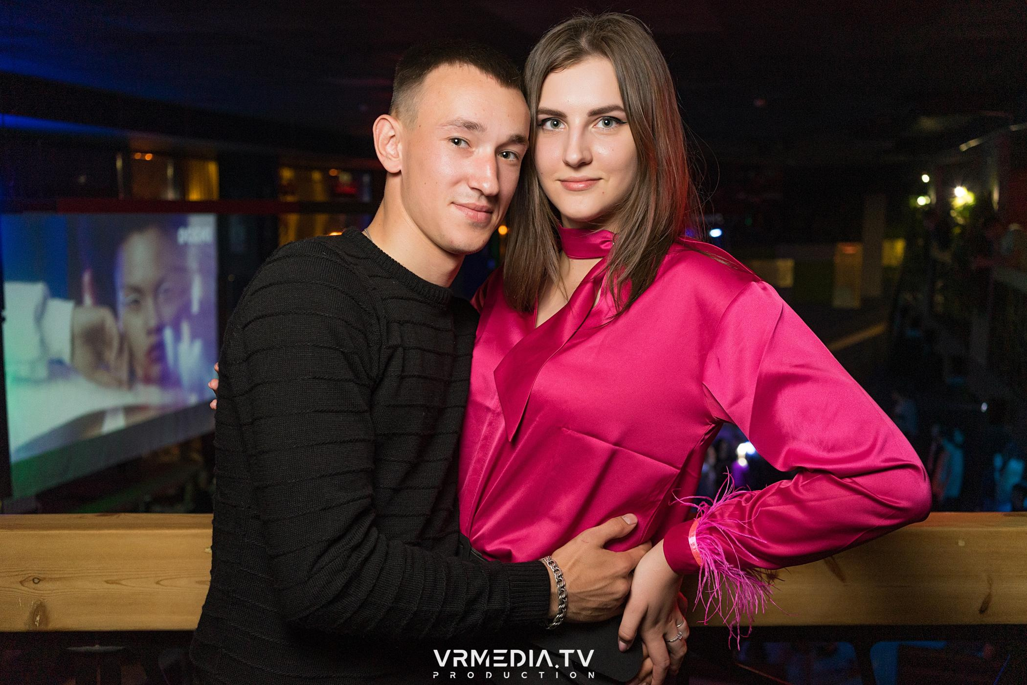 Выходные в баре «DOSKI»