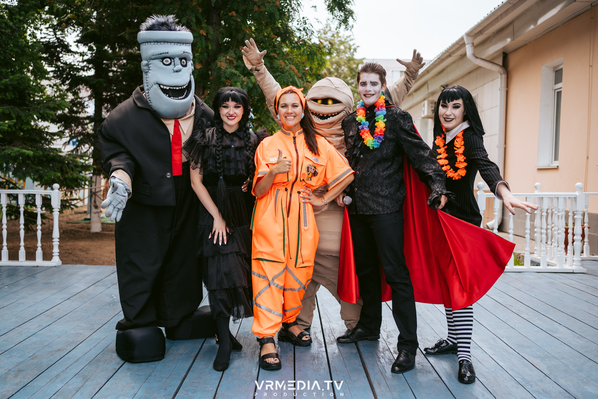 Спектакль «Монстры на каникулах» от студии чудес «Алиса»