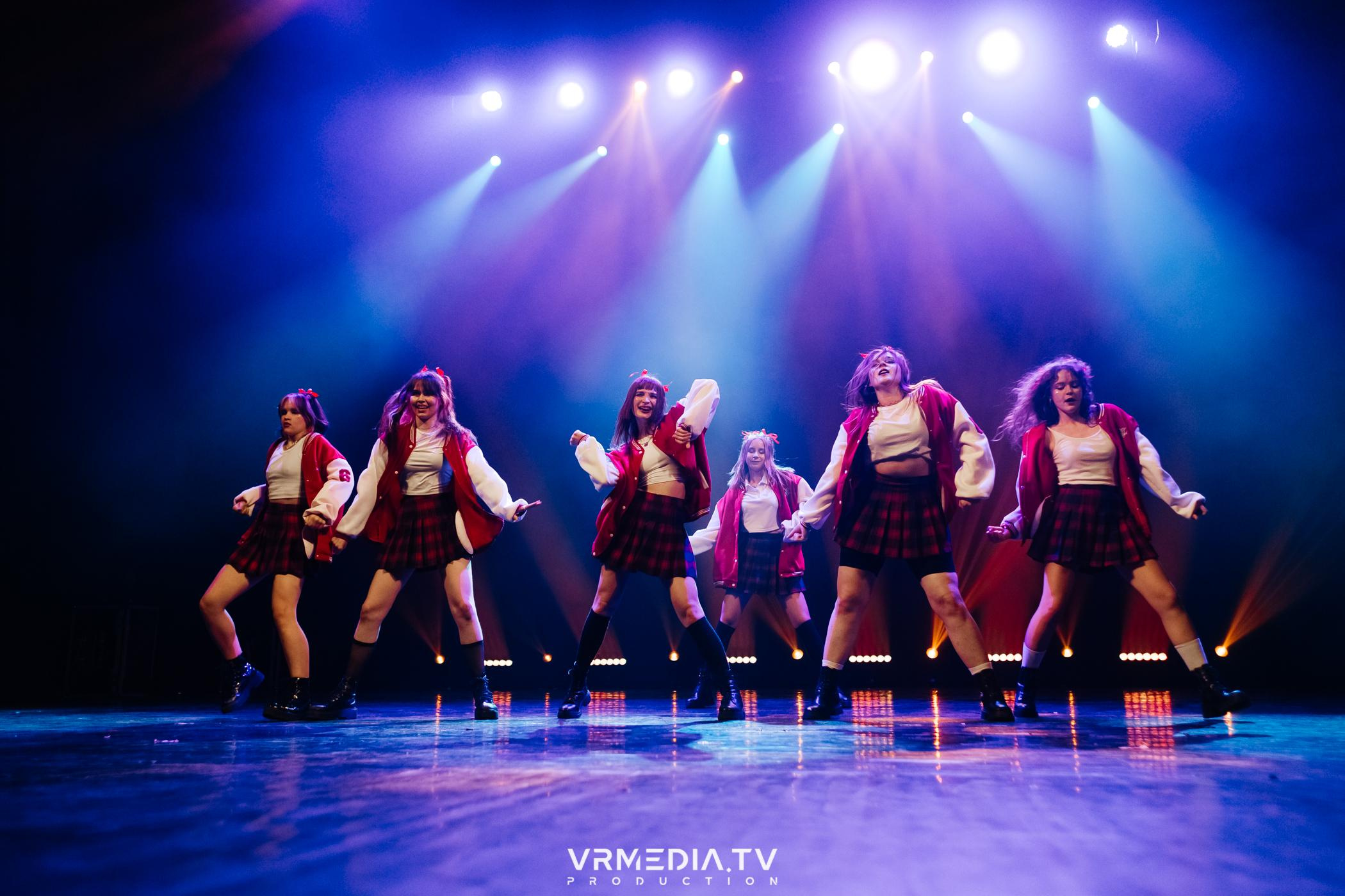 Пока все в доме