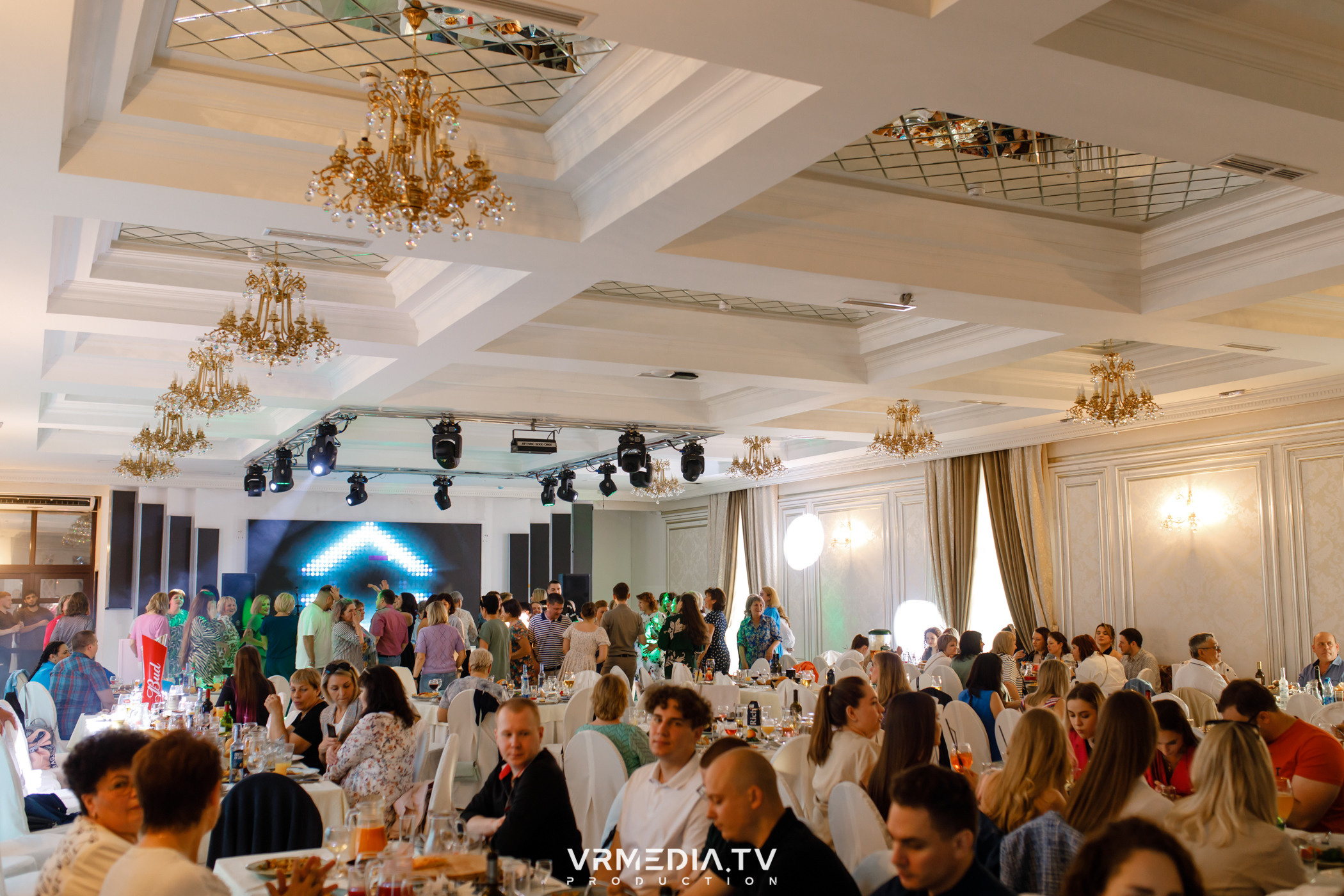 Выходные в ресторане «Лазурный берег»