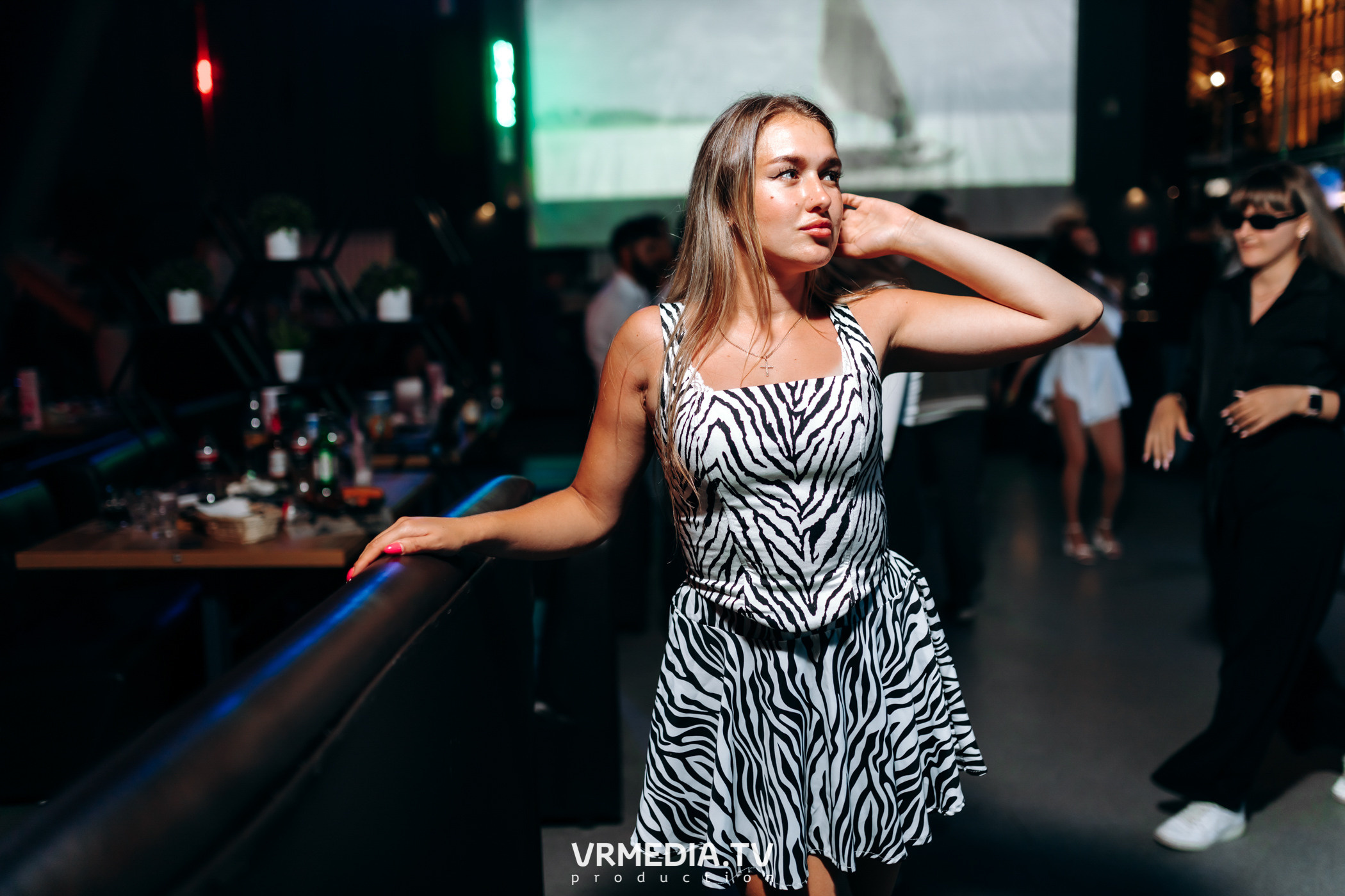 Выходные в баре «DOSKI»