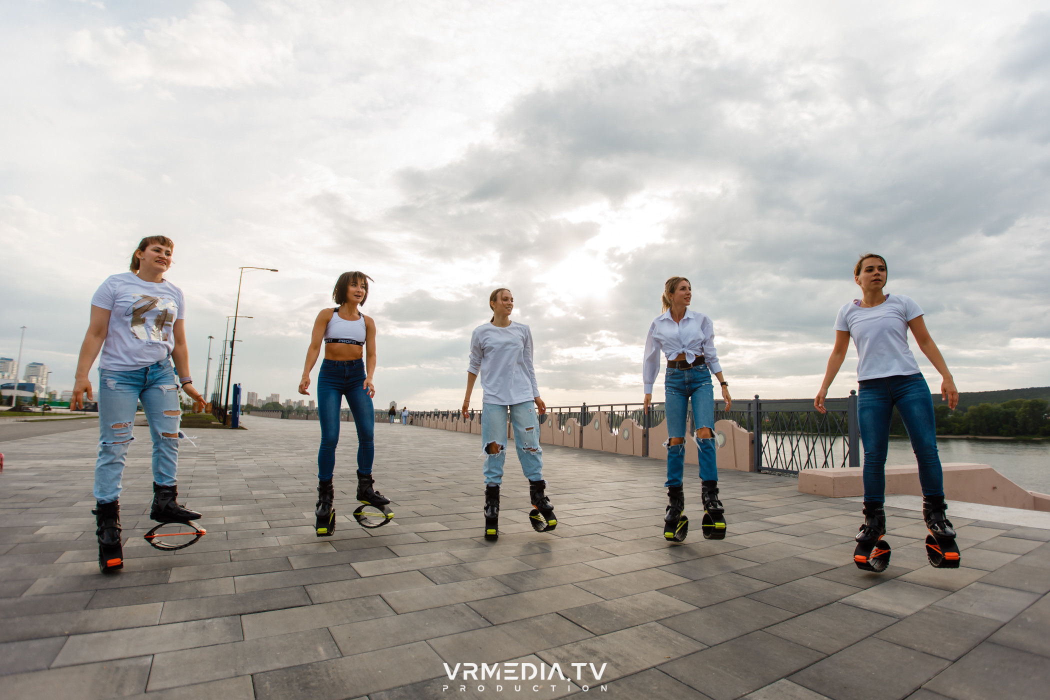 Открытая тренировка «Kangoo jumps»