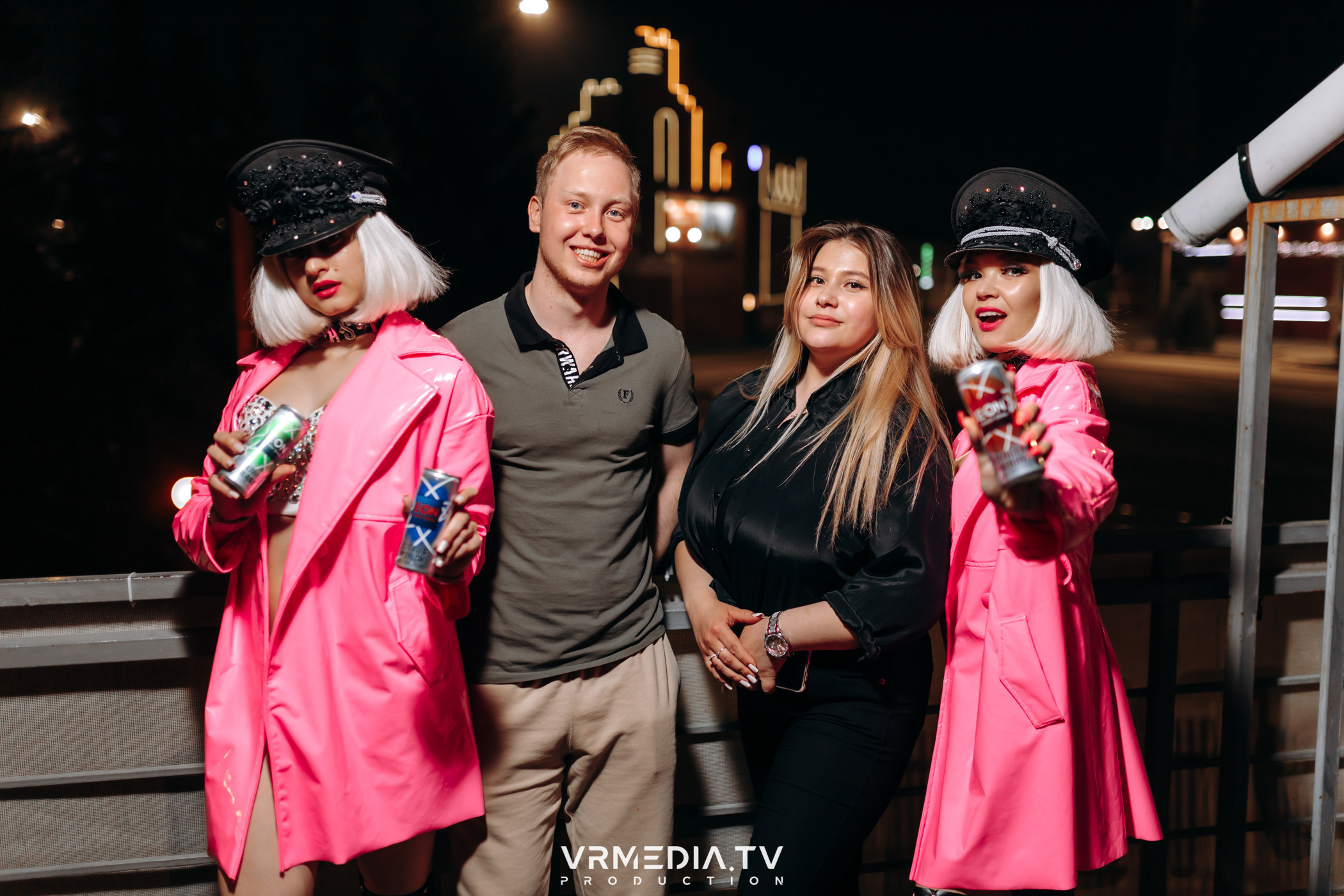 Выходные в баре «DOSKI»