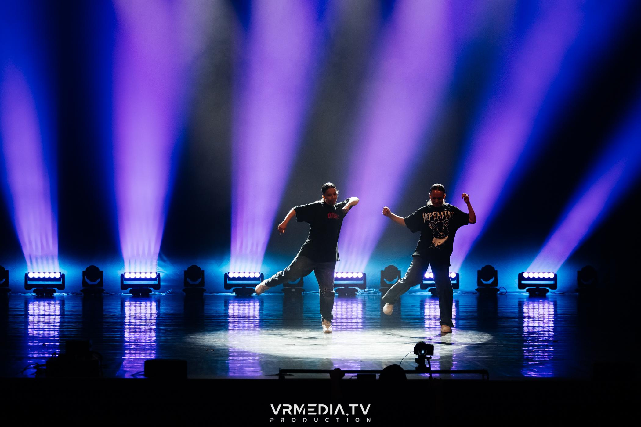 Пока все в доме