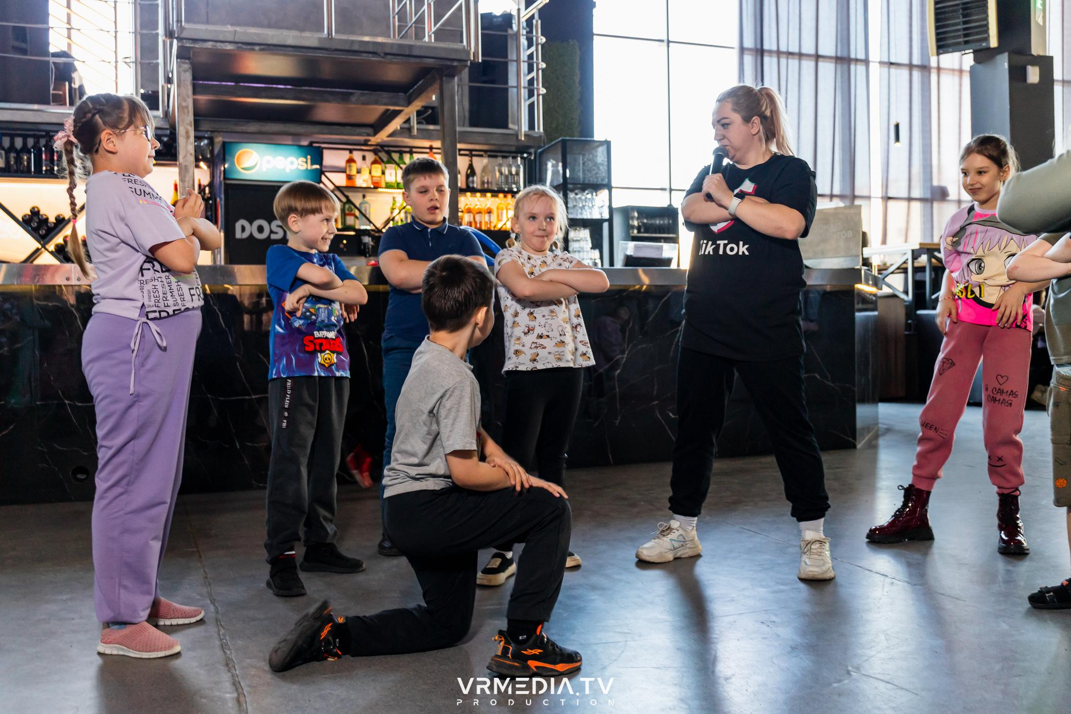 Baby time в баре «DOSKI»