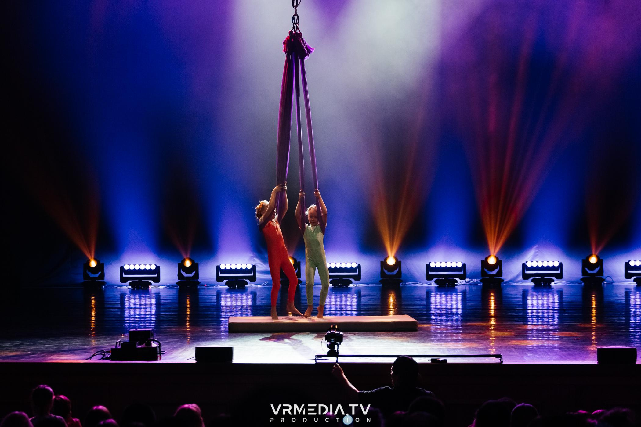 Пока все в доме