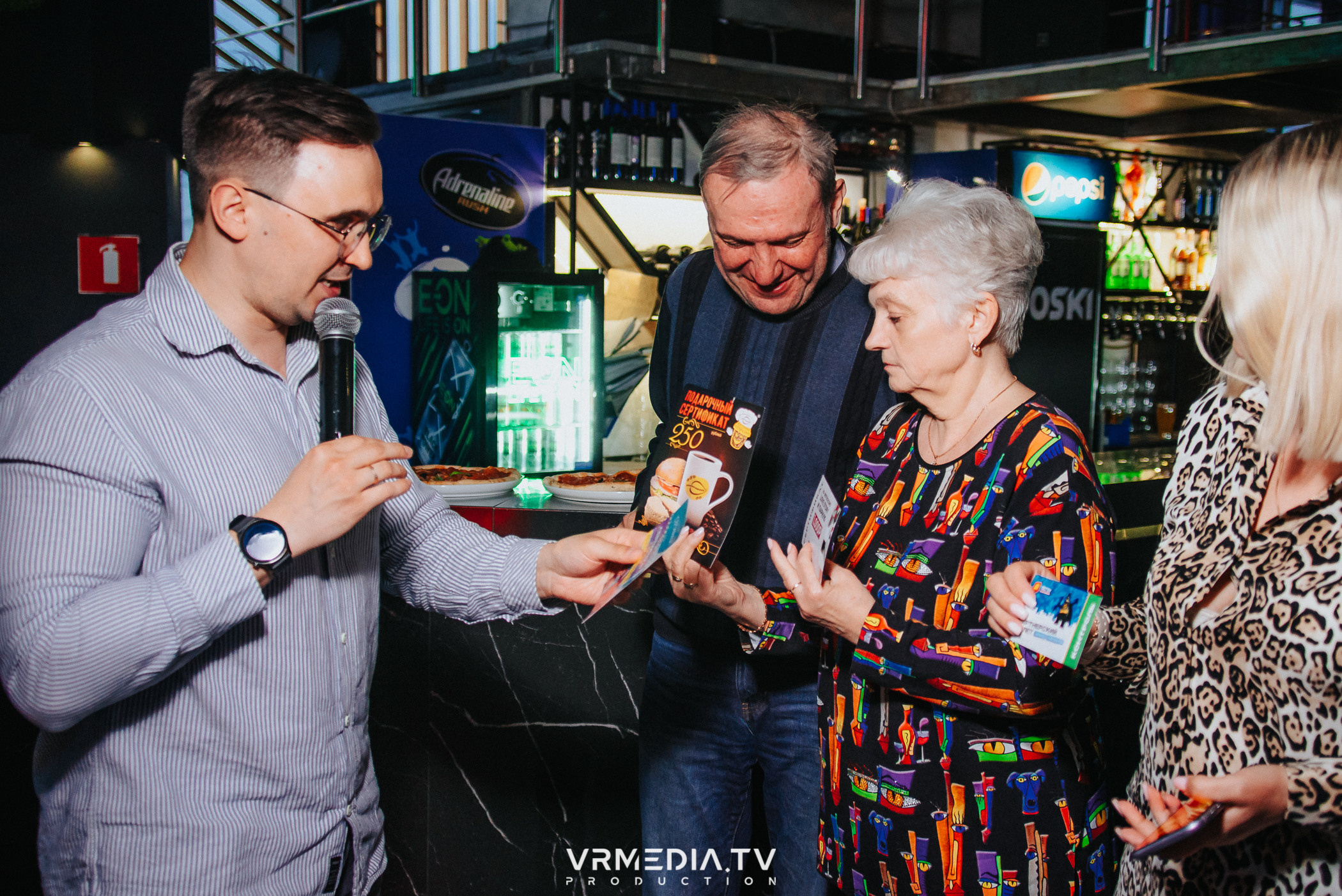 WoW QuiZ в баре «DOSKI»