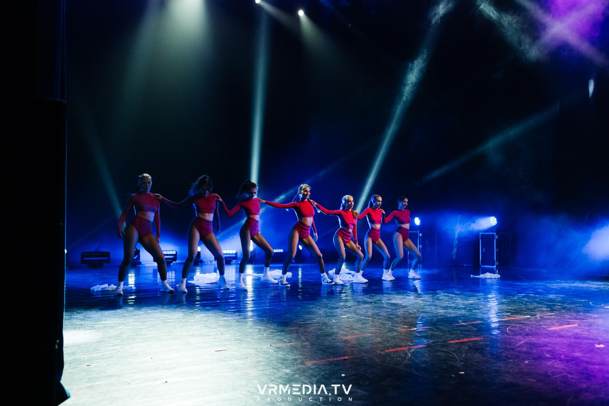 Пока все в доме