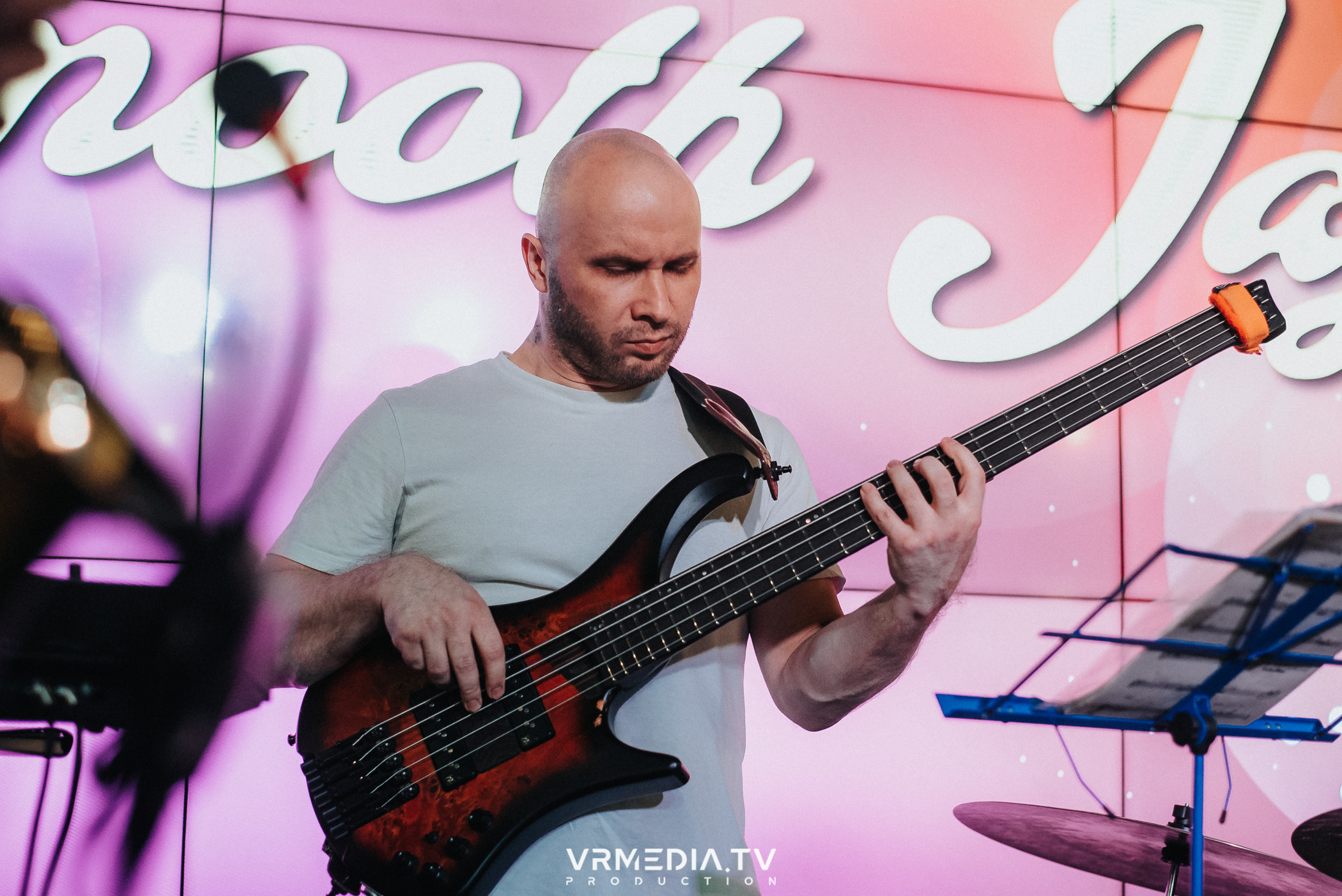 Джазовая среда: Smooth Jazz