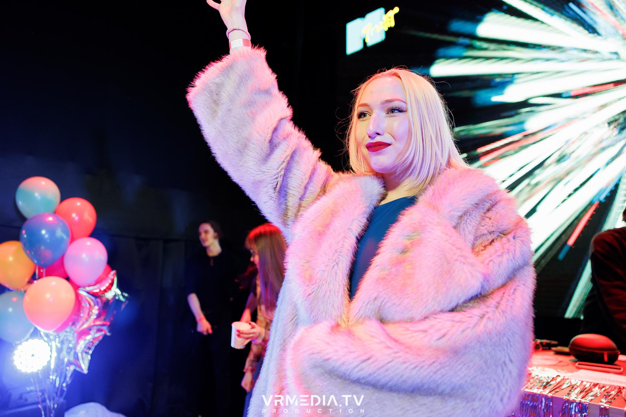 Молодость простит! 5 лет!