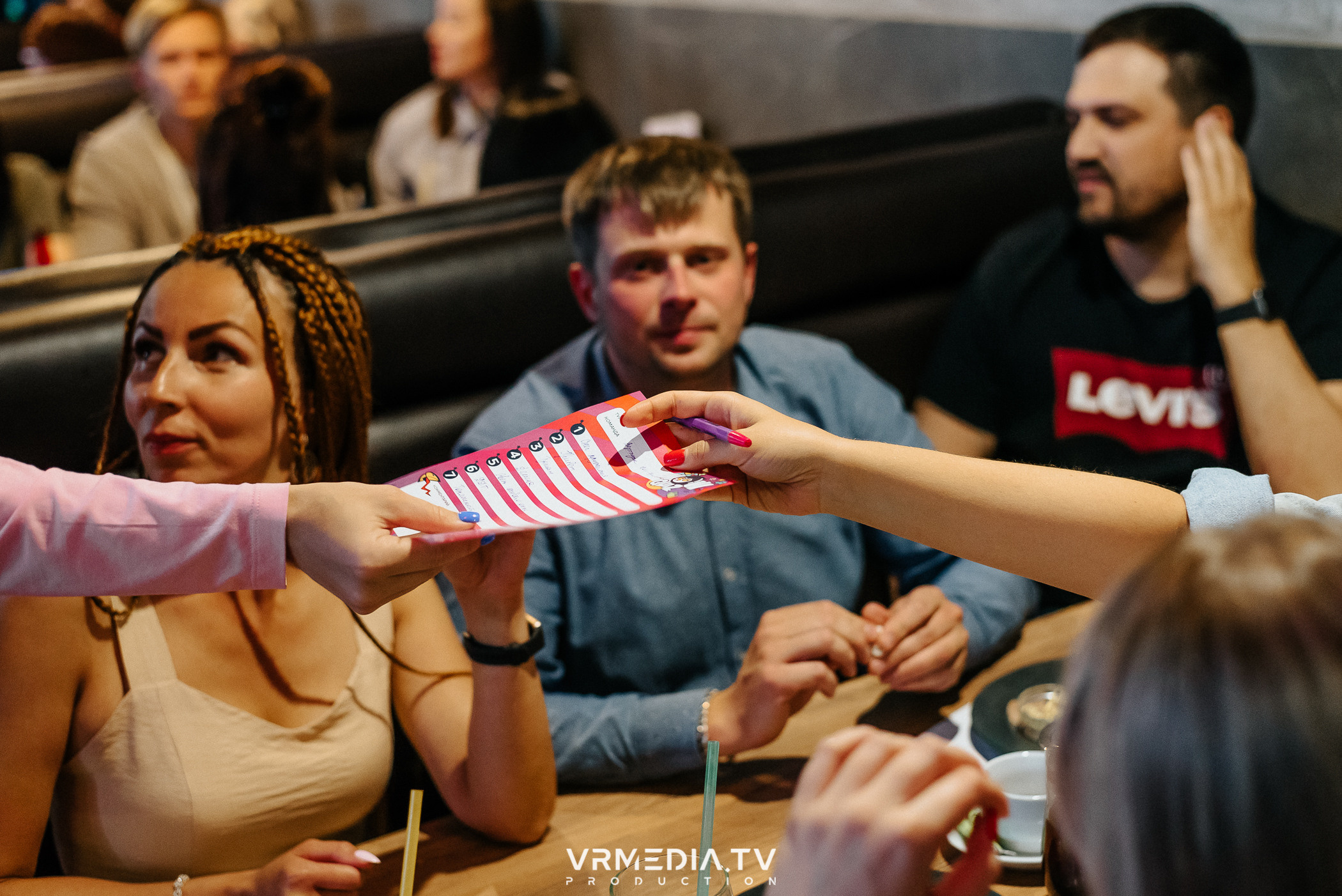 WoW QuiZ в баре «DOSKI»