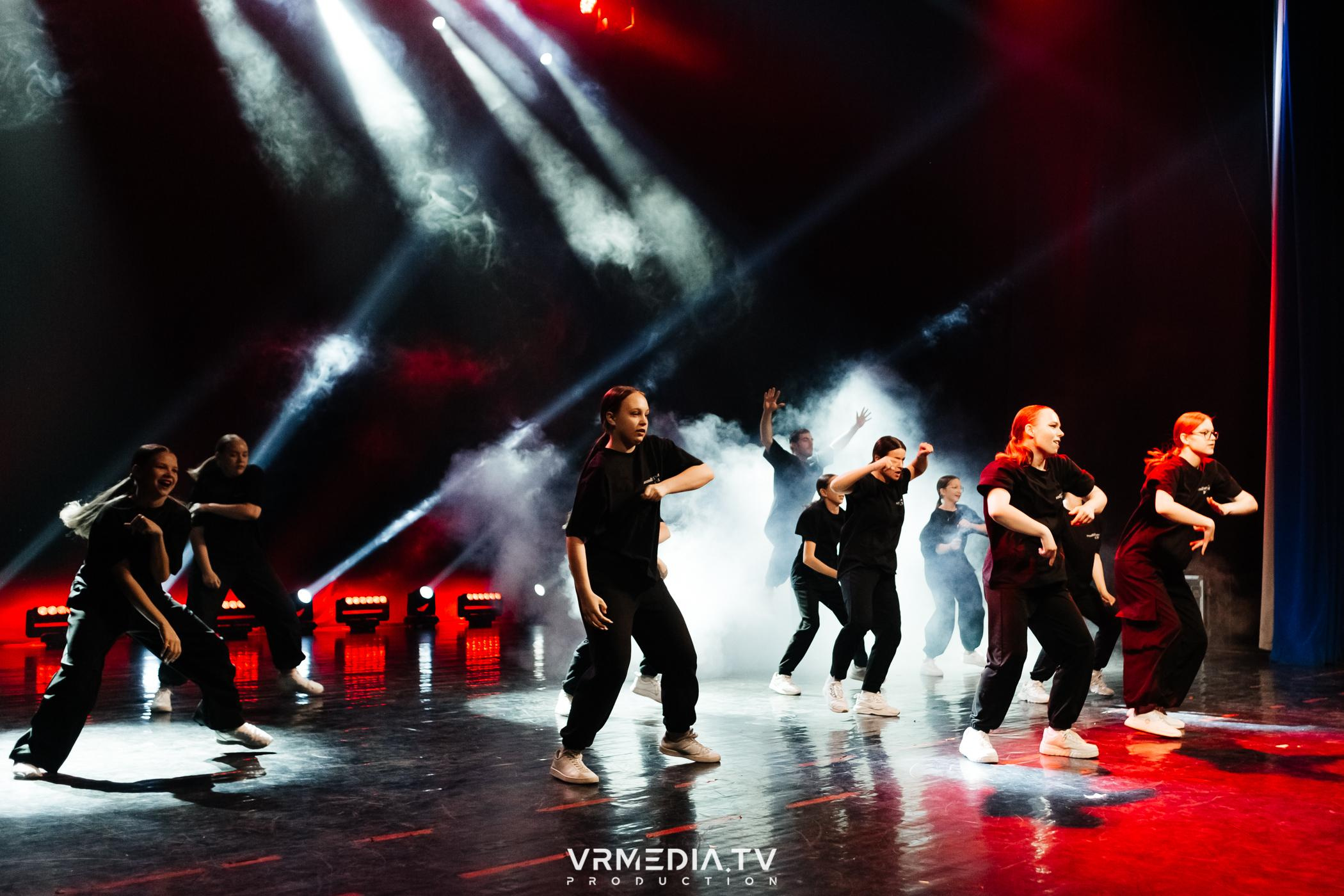 Пока все в доме